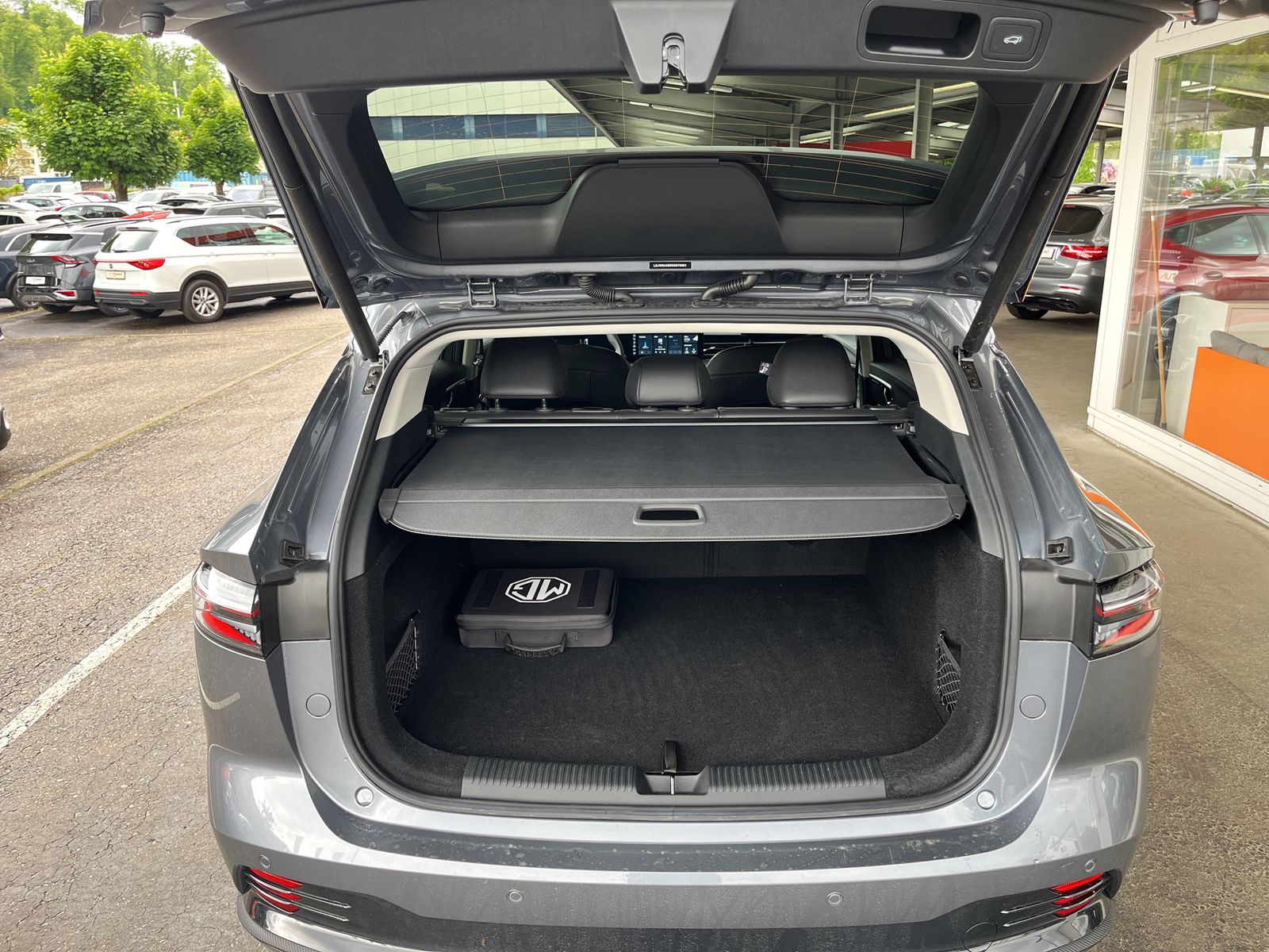 MG HS 1.5 T PHEV Luxury-image-10