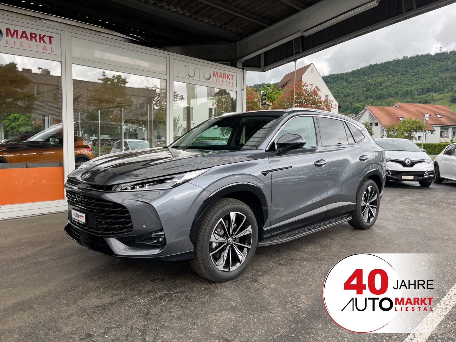 MG HS 1.5 T PHEV Luxury-image-0