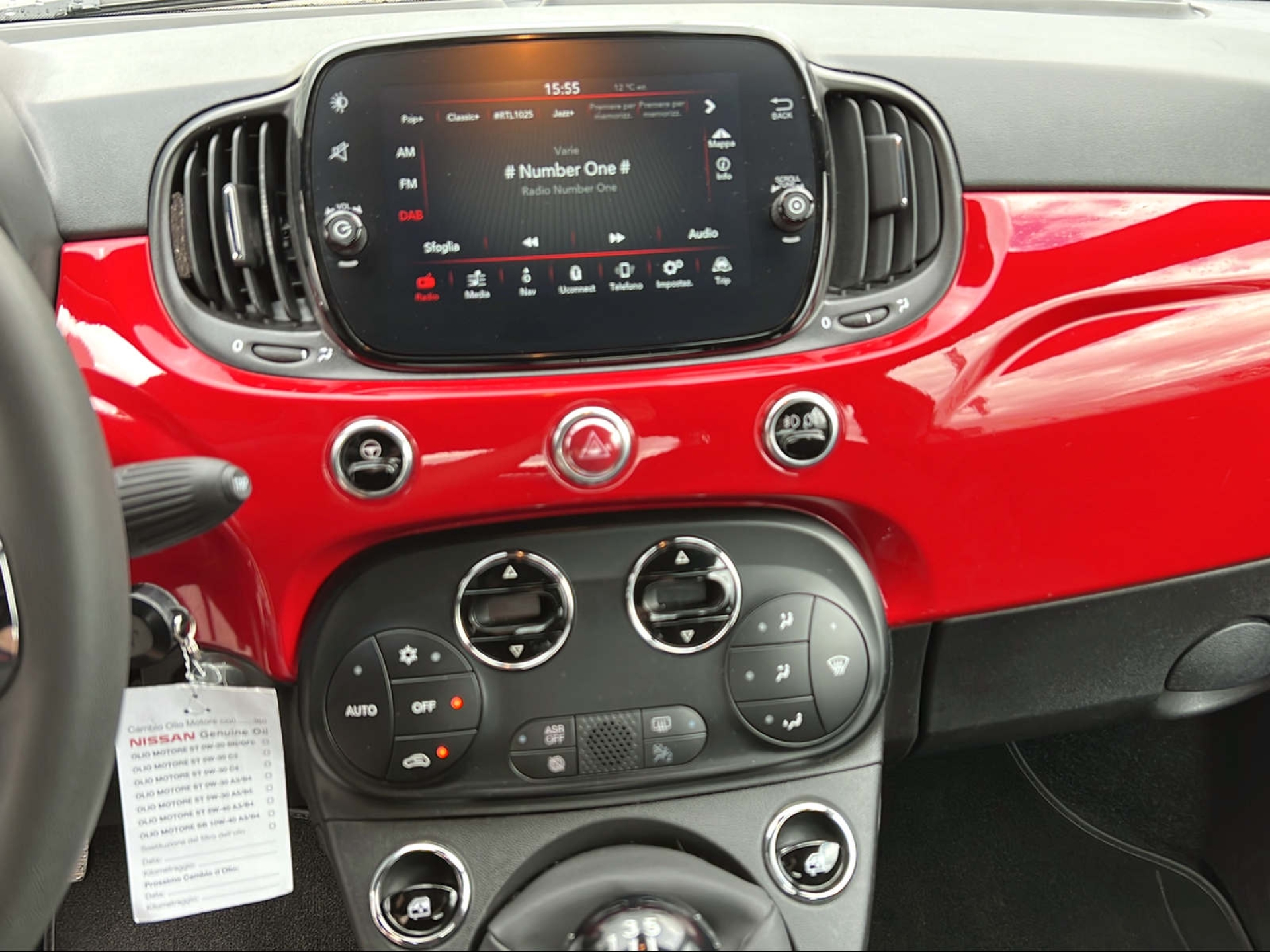 FIAT 500 C 1.0 Hybrid Red-image-9