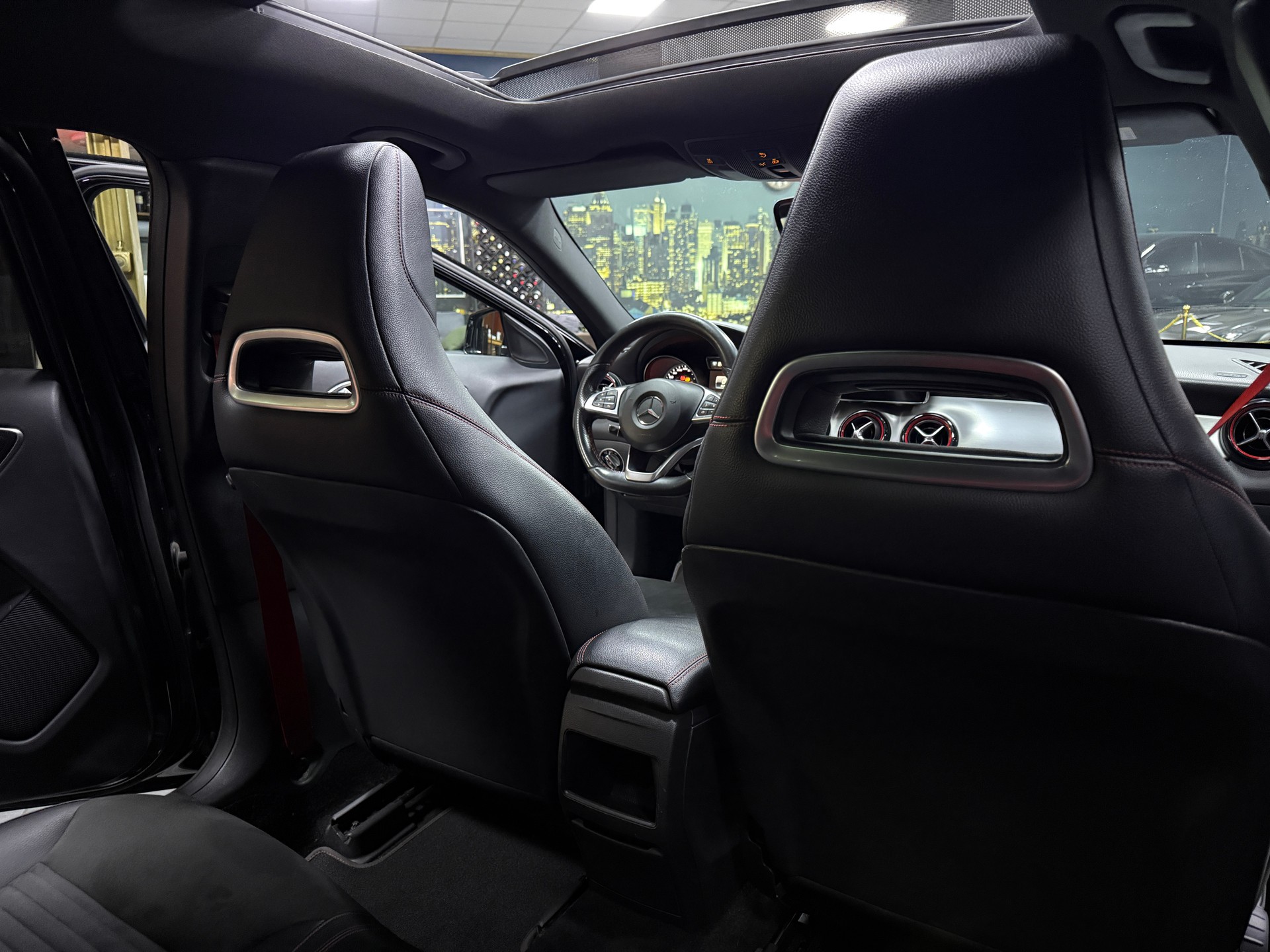 MERCEDES-BENZ GLA 45 AMG 4Matic 7G-DCT-image-20