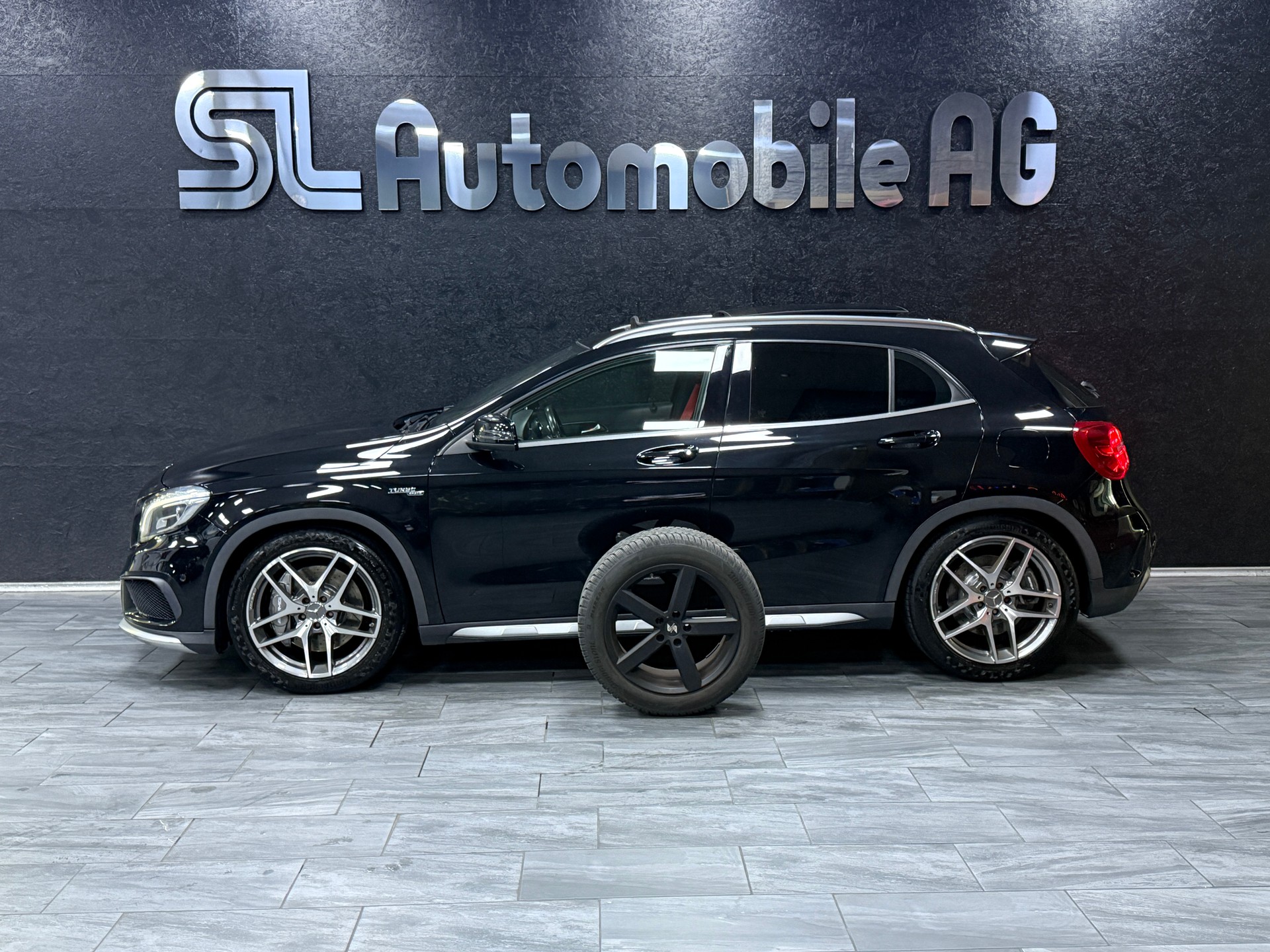 MERCEDES-BENZ GLA 45 AMG 4Matic 7G-DCT-image-7