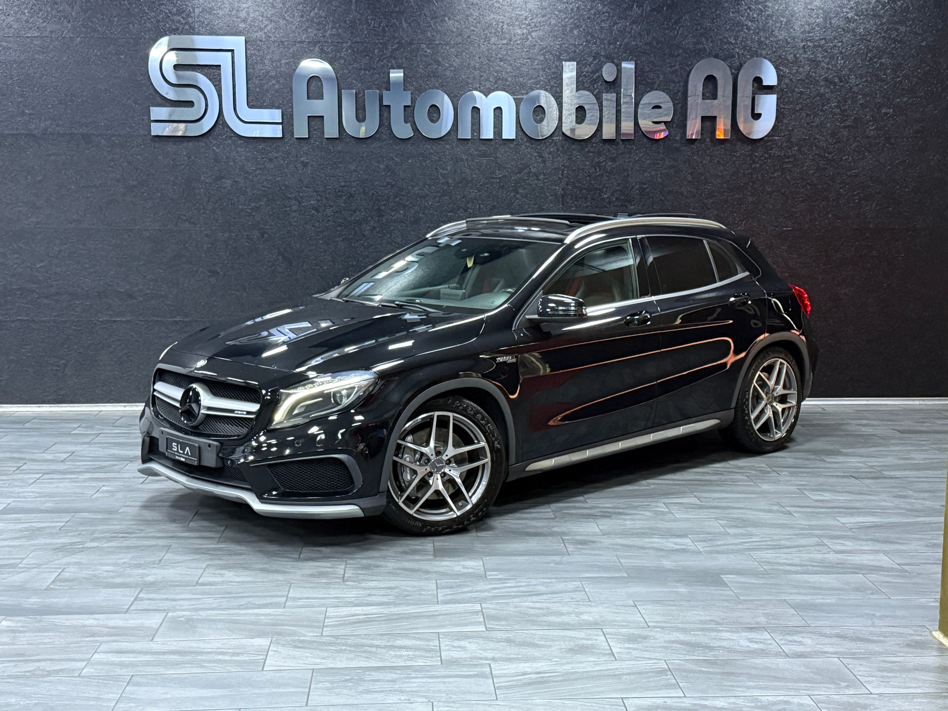 MERCEDES-BENZ GLA 45 AMG 4Matic 7G-DCT