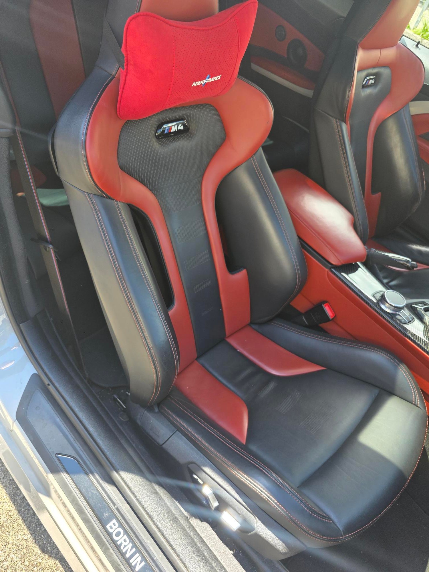 BMW M4 Coupé Competition DKG-image-7