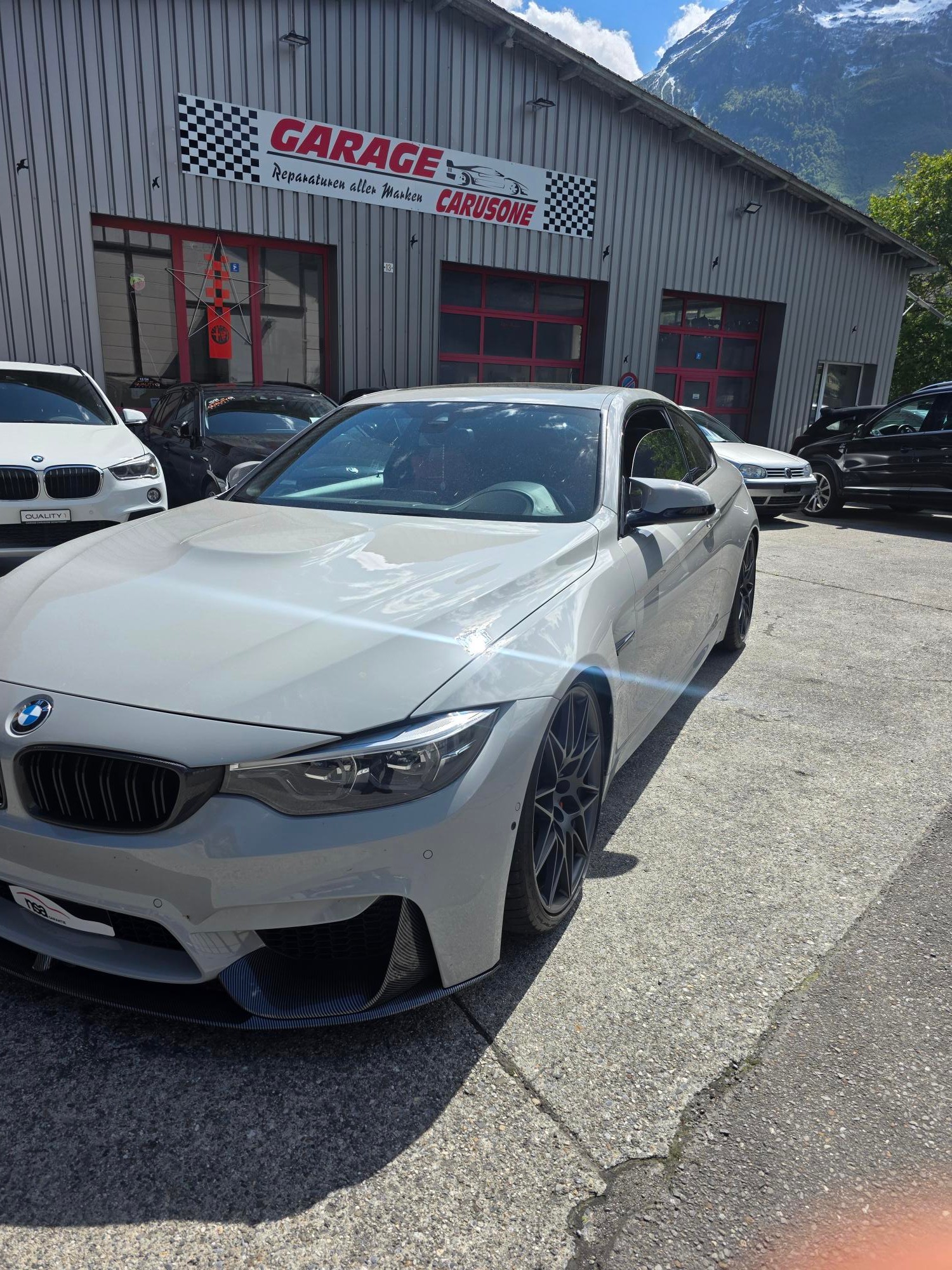 BMW M4 Coupé Competition DKG-image-2