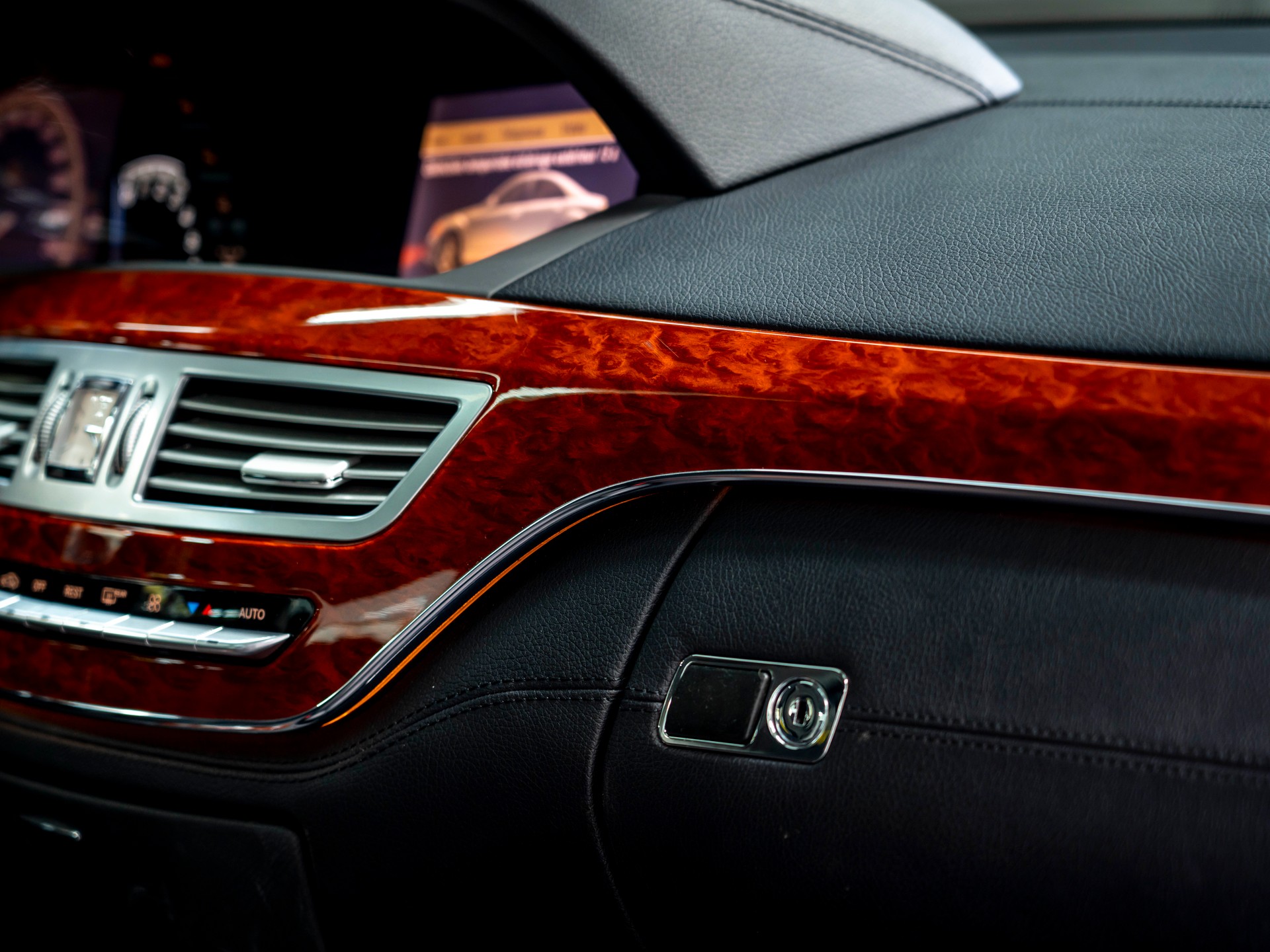 MERCEDES-BENZ S 350 L 7G-Tronic avec tachygraphe-image-26