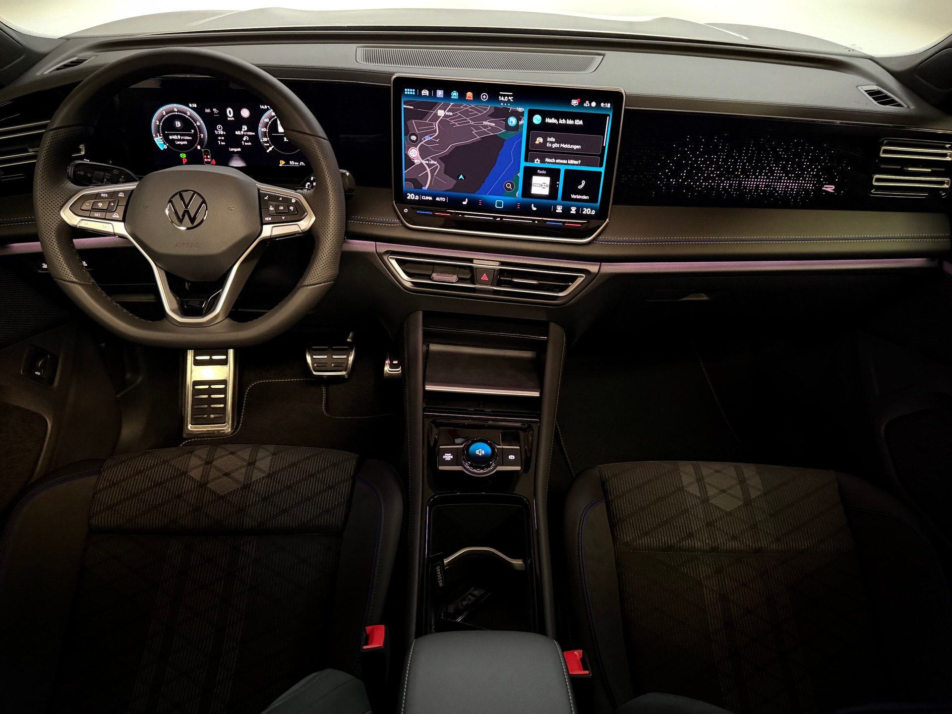 VW Tiguan 2.0 TSI DSG R-Line 4Motion-image-20
