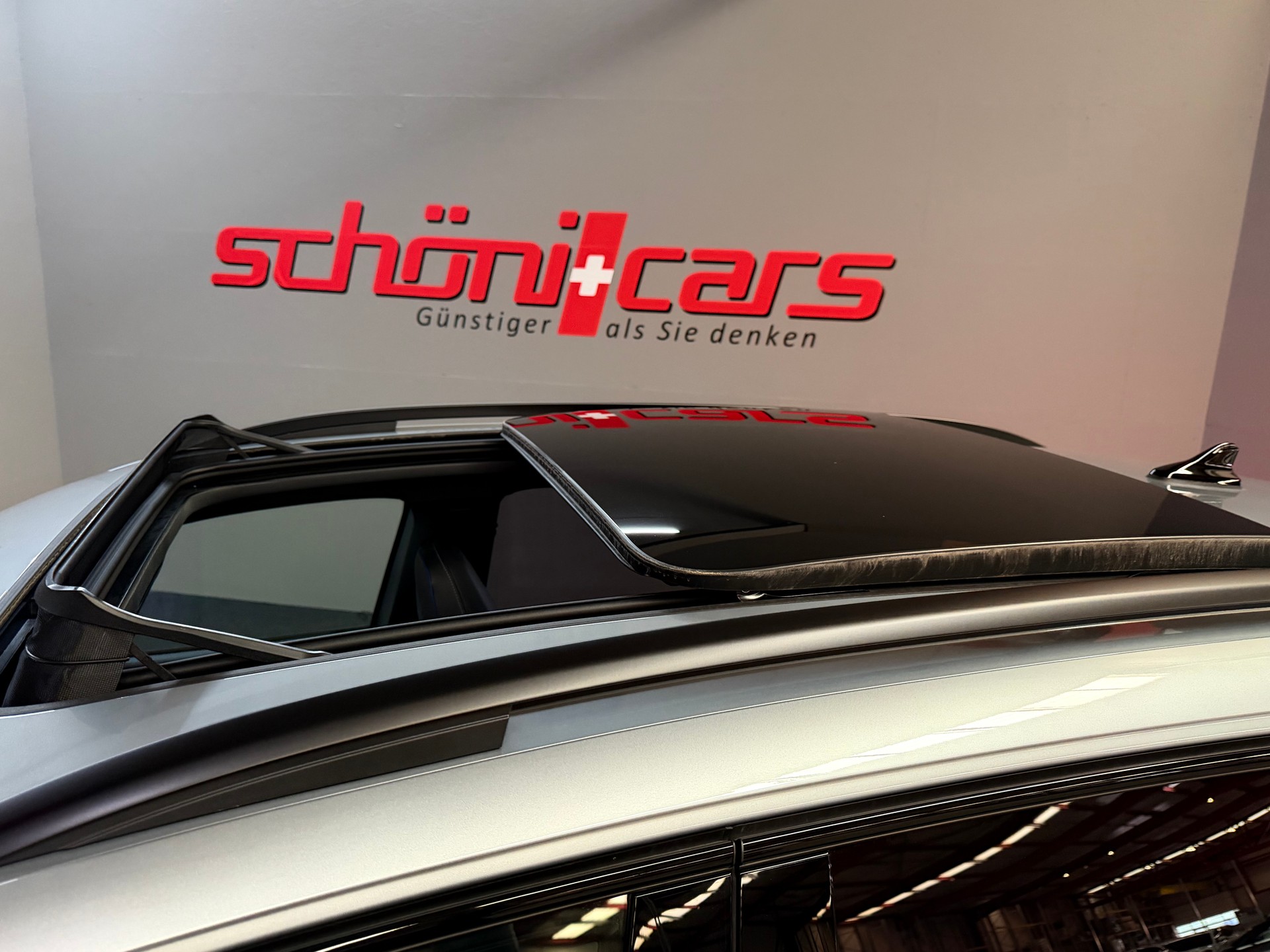 VW Tiguan 2.0 TSI DSG R-Line 4Motion-image-13