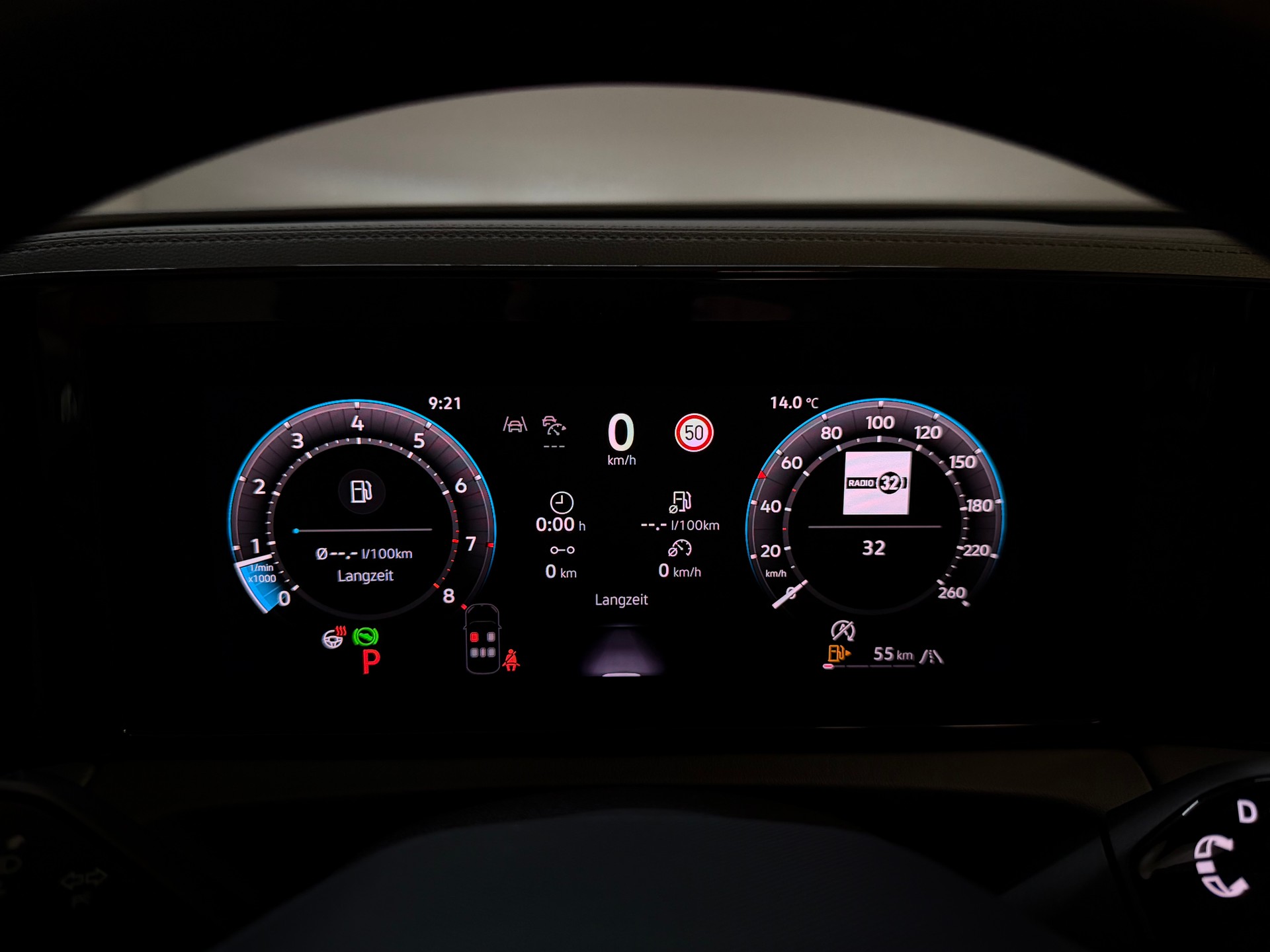 VW Tiguan 2.0 TSI DSG R-Line 4Motion-image-36