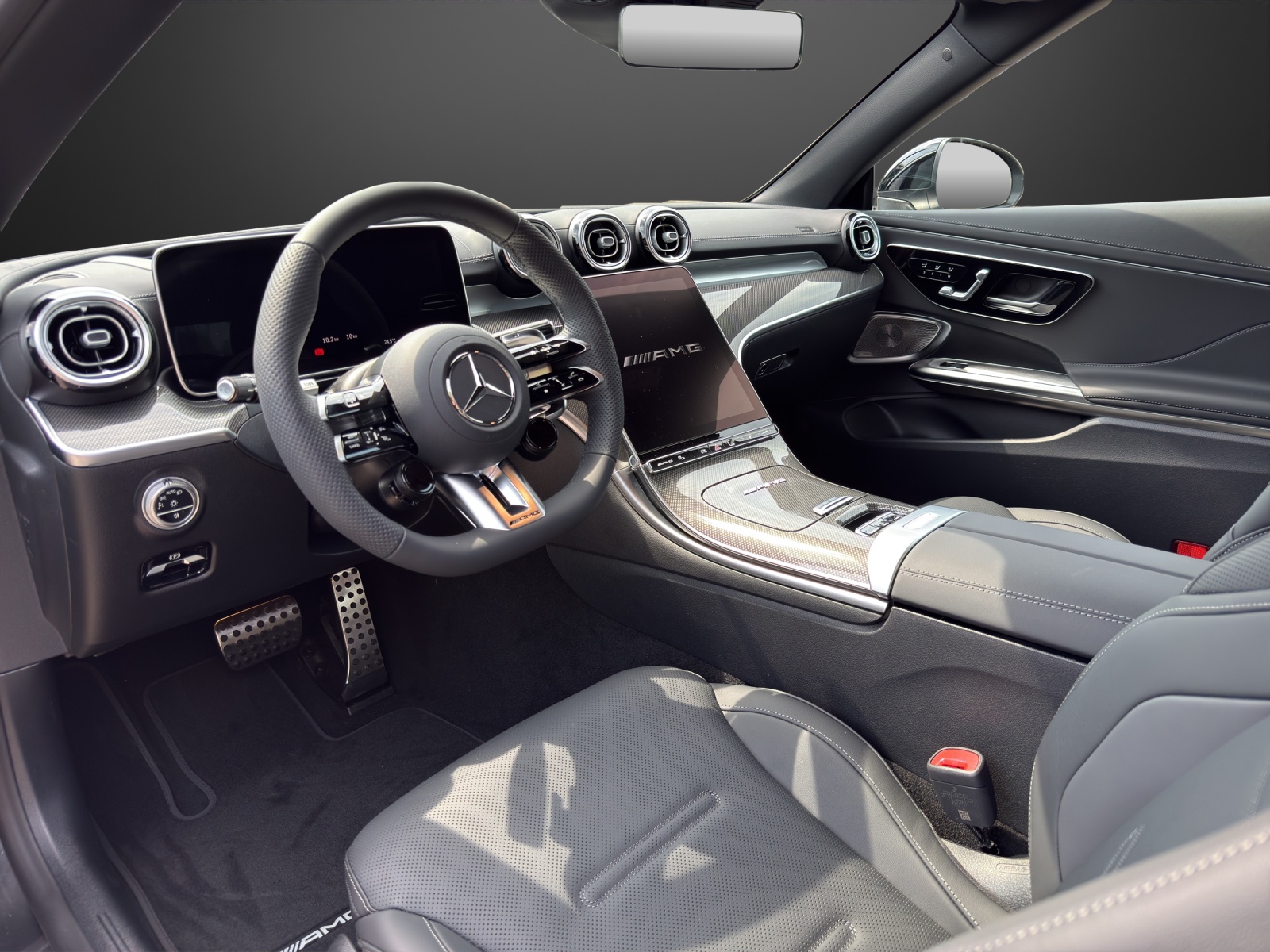 MERCEDES-BENZ CLE AMG 53 Cabrio 4Matic+ 9G-Tronic-image-8