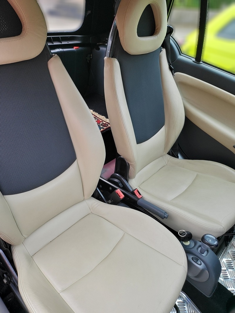 SMART Fortwo Grandstyle Cabrio-image-4