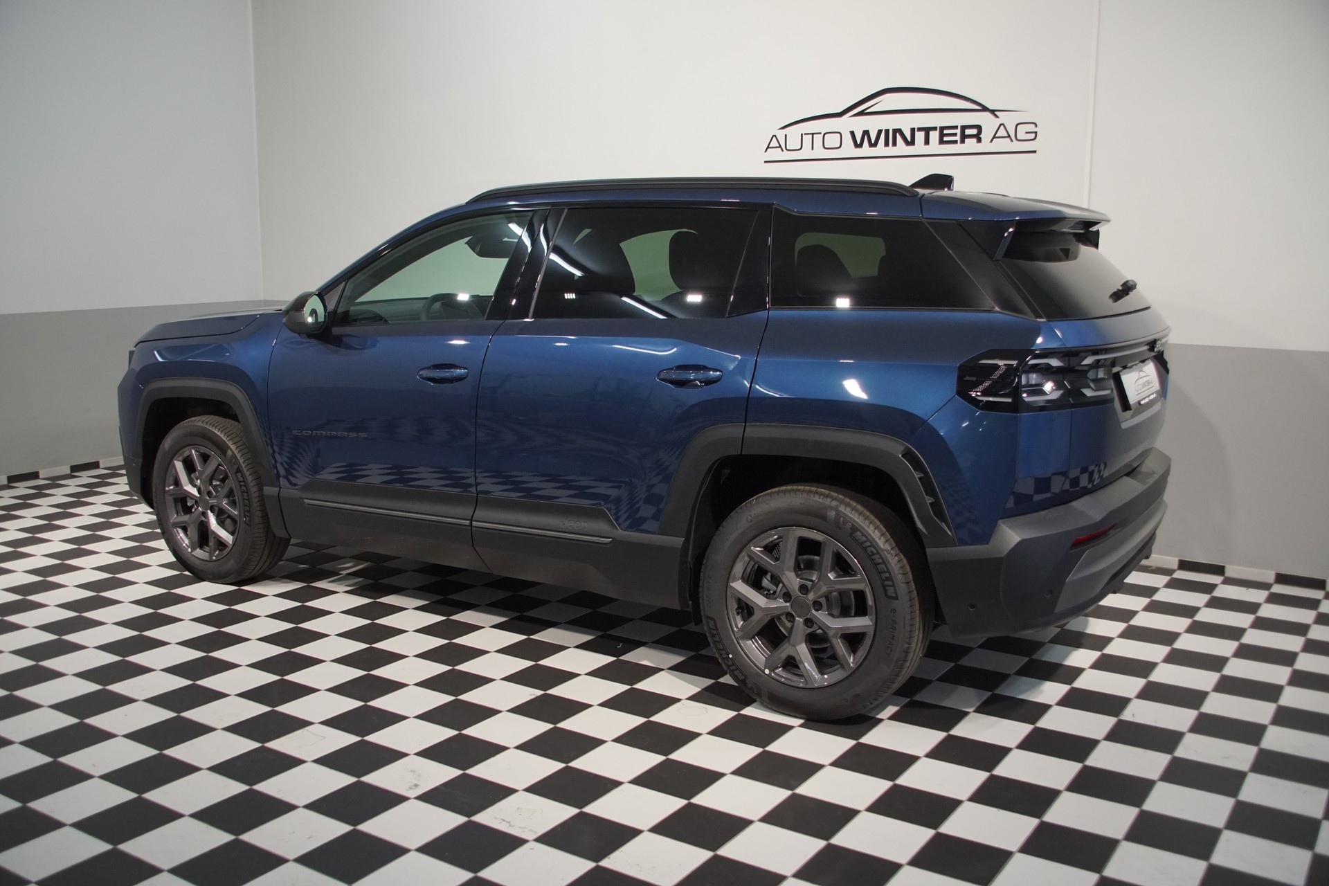 JEEP Compass 1.2 T e-Hybrid First Edition-image-8