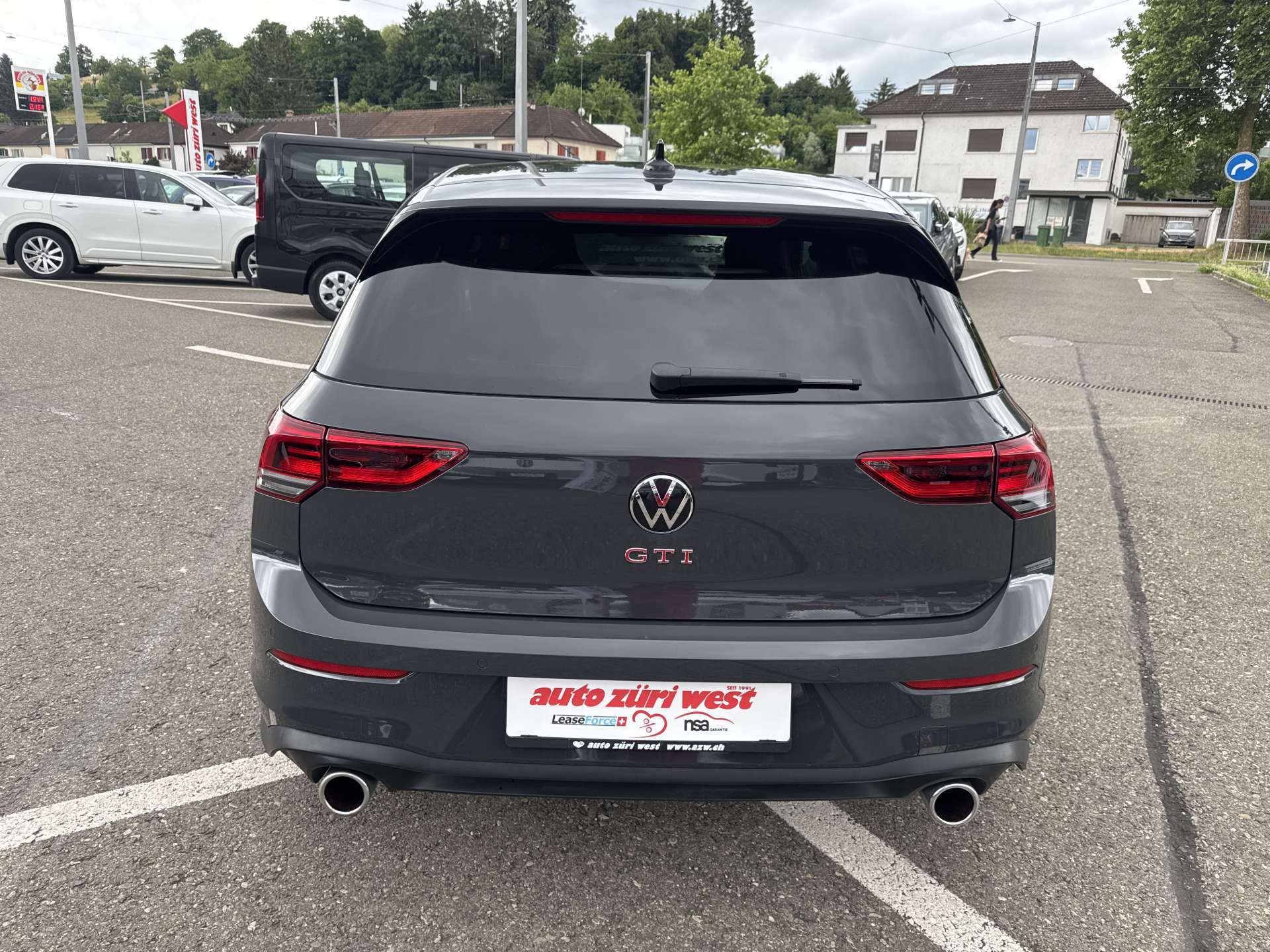 VW Golf 2.0 TSi GTi DSG-Automat 245PS-image-14