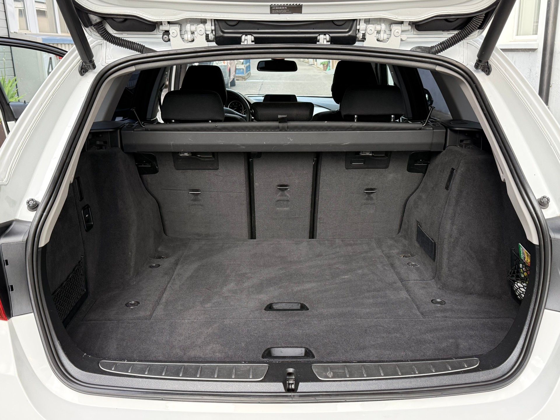 BMW 316d Touring Business Steptronic-image-7