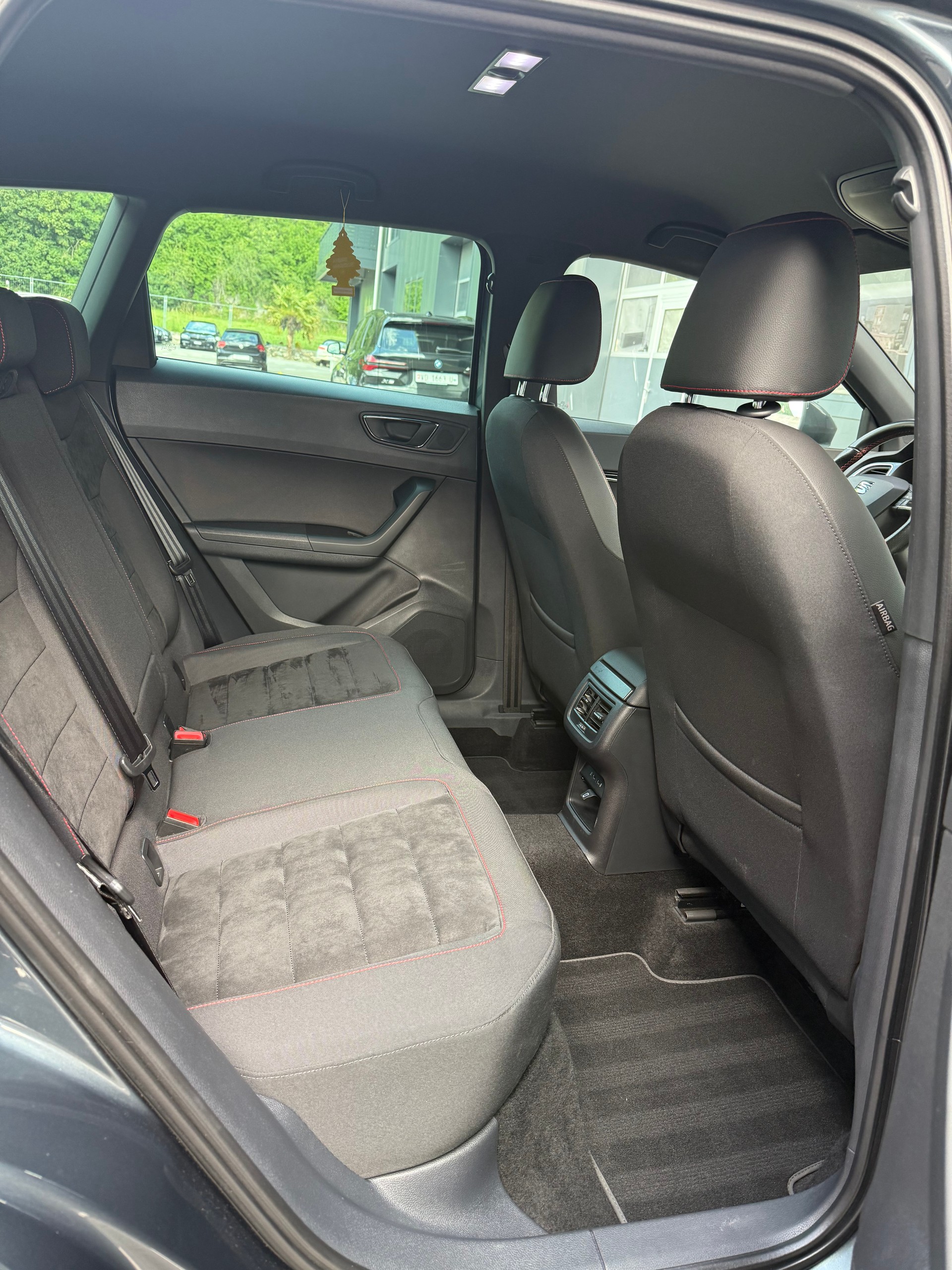 SEAT Ateca 2.0 TSI Xcellence 4Drive DSG-image-8