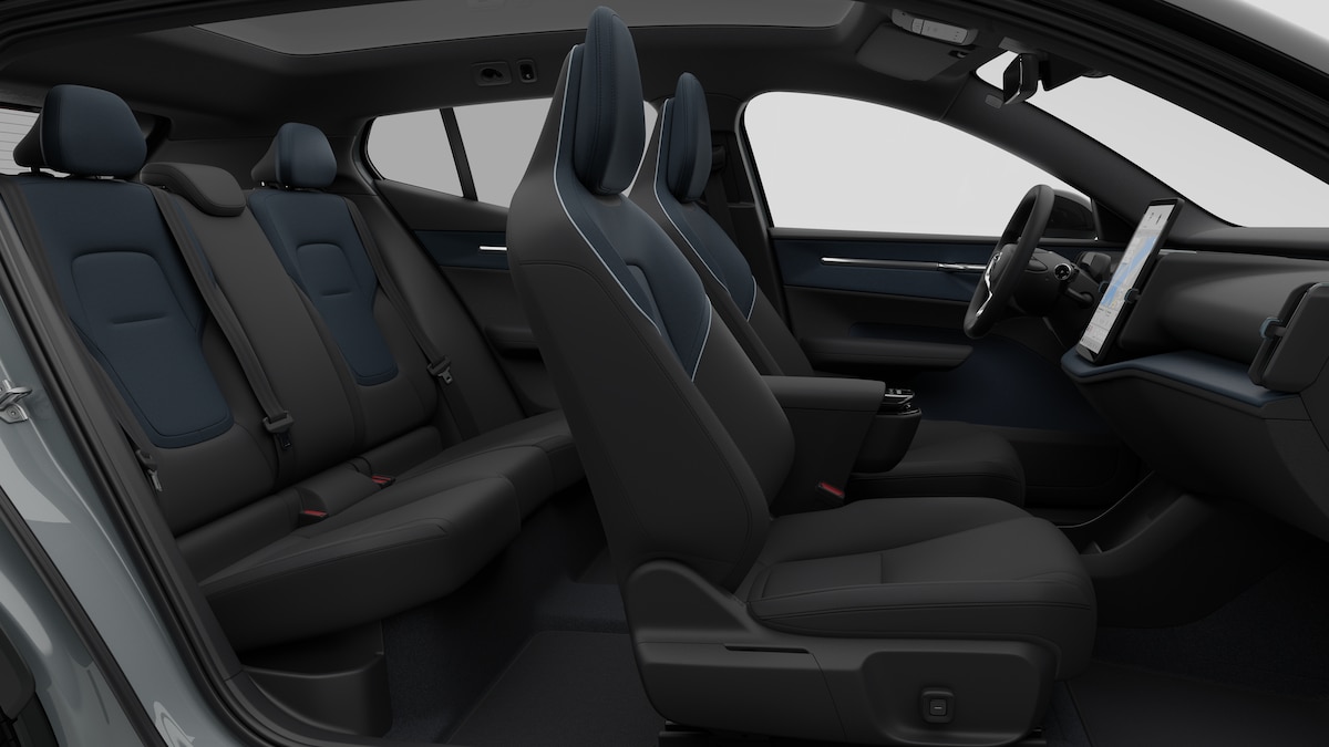 VOLVO EX30 CC E60 Twin Performance AWD-image-11