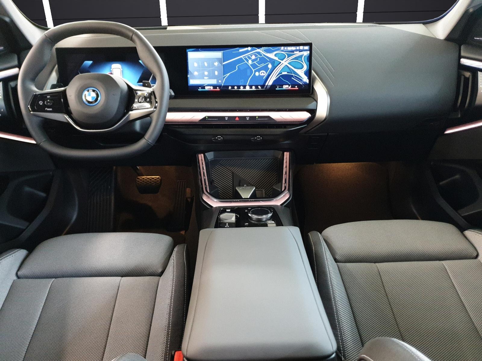 BMW X3 30e xDrive-image-17