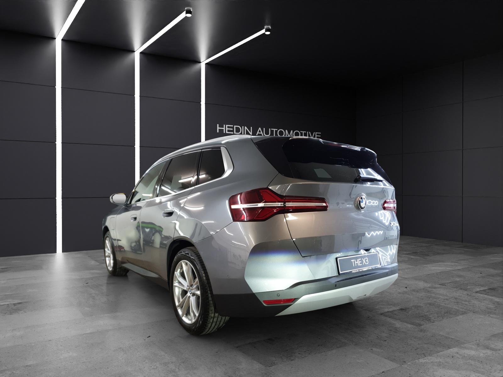 BMW X3 30e xDrive-image-2
