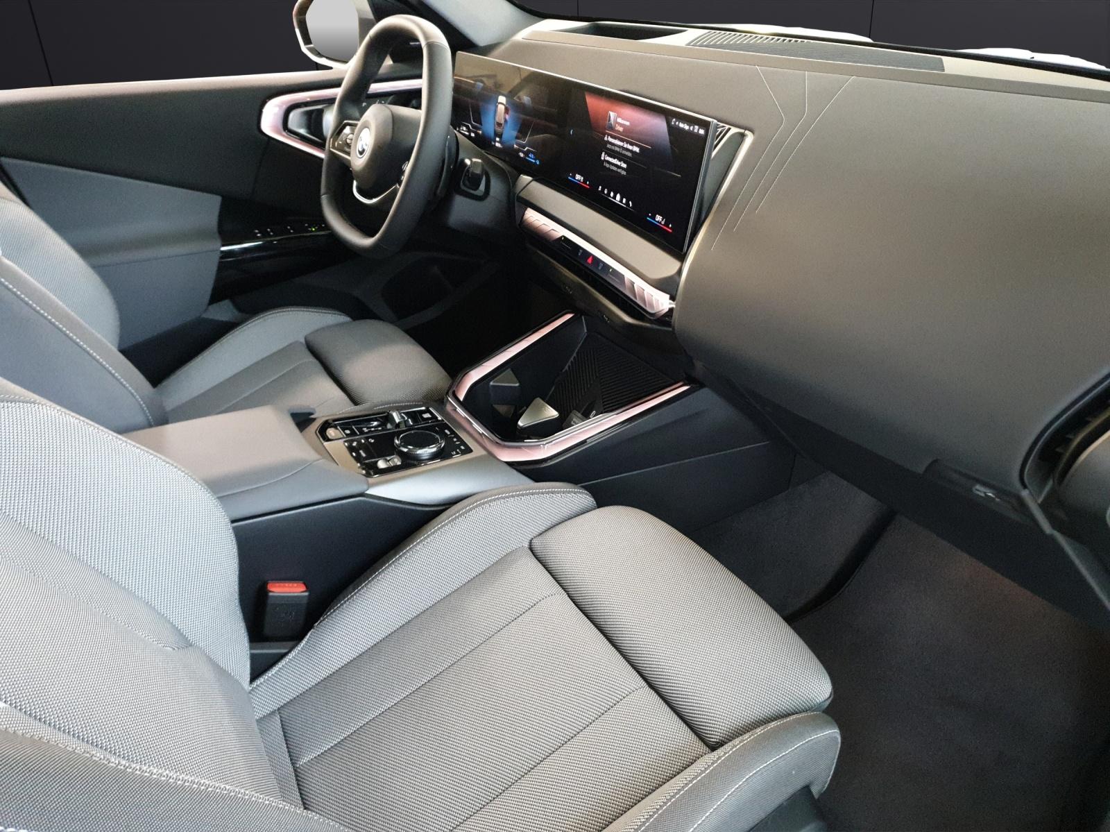 BMW X3 30e xDrive-image-14
