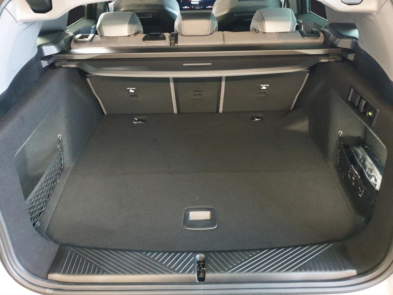 BMW X3 30e xDrive-image-12