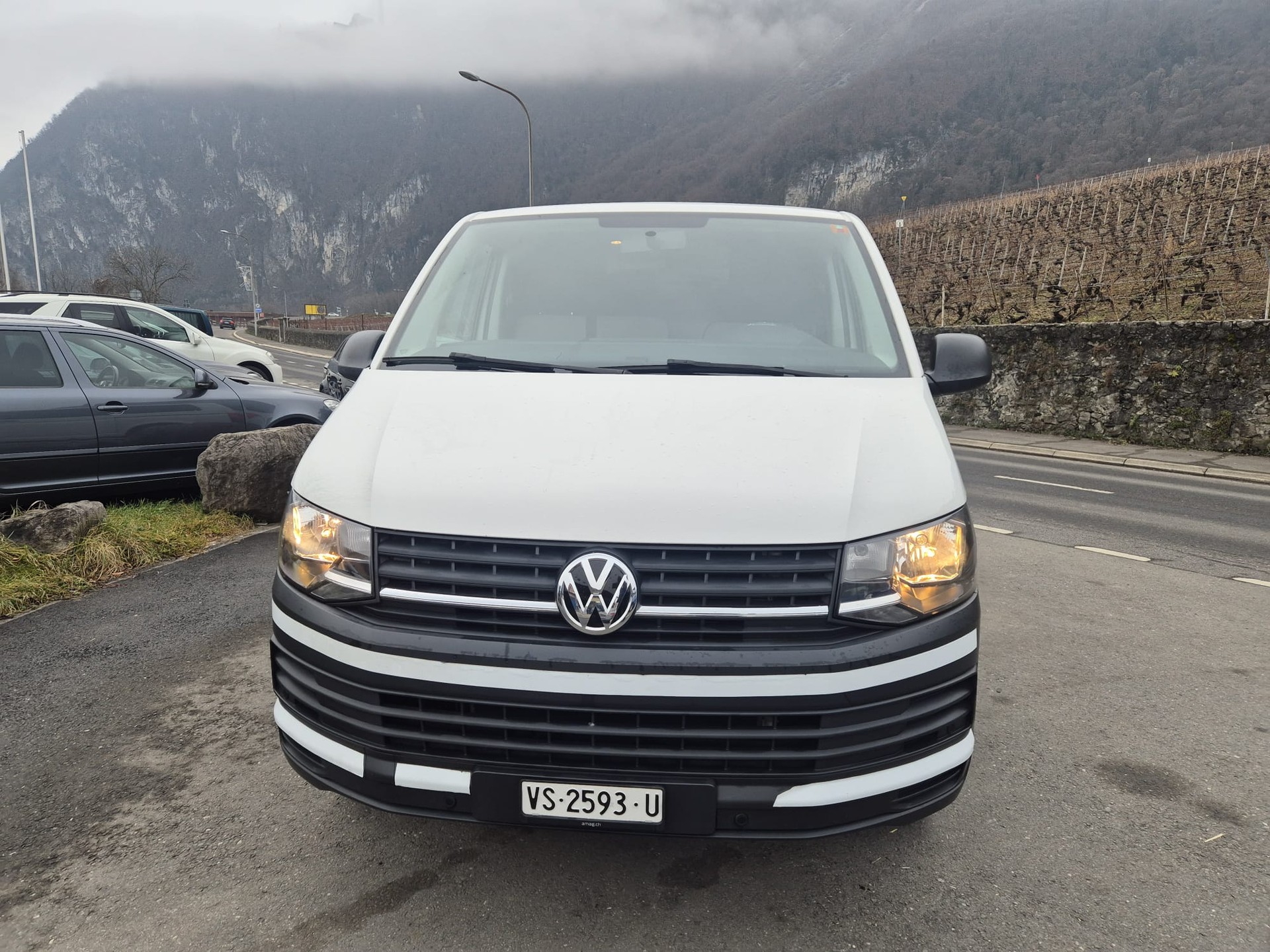 VW T6 2.0 TDI Entry-image-4