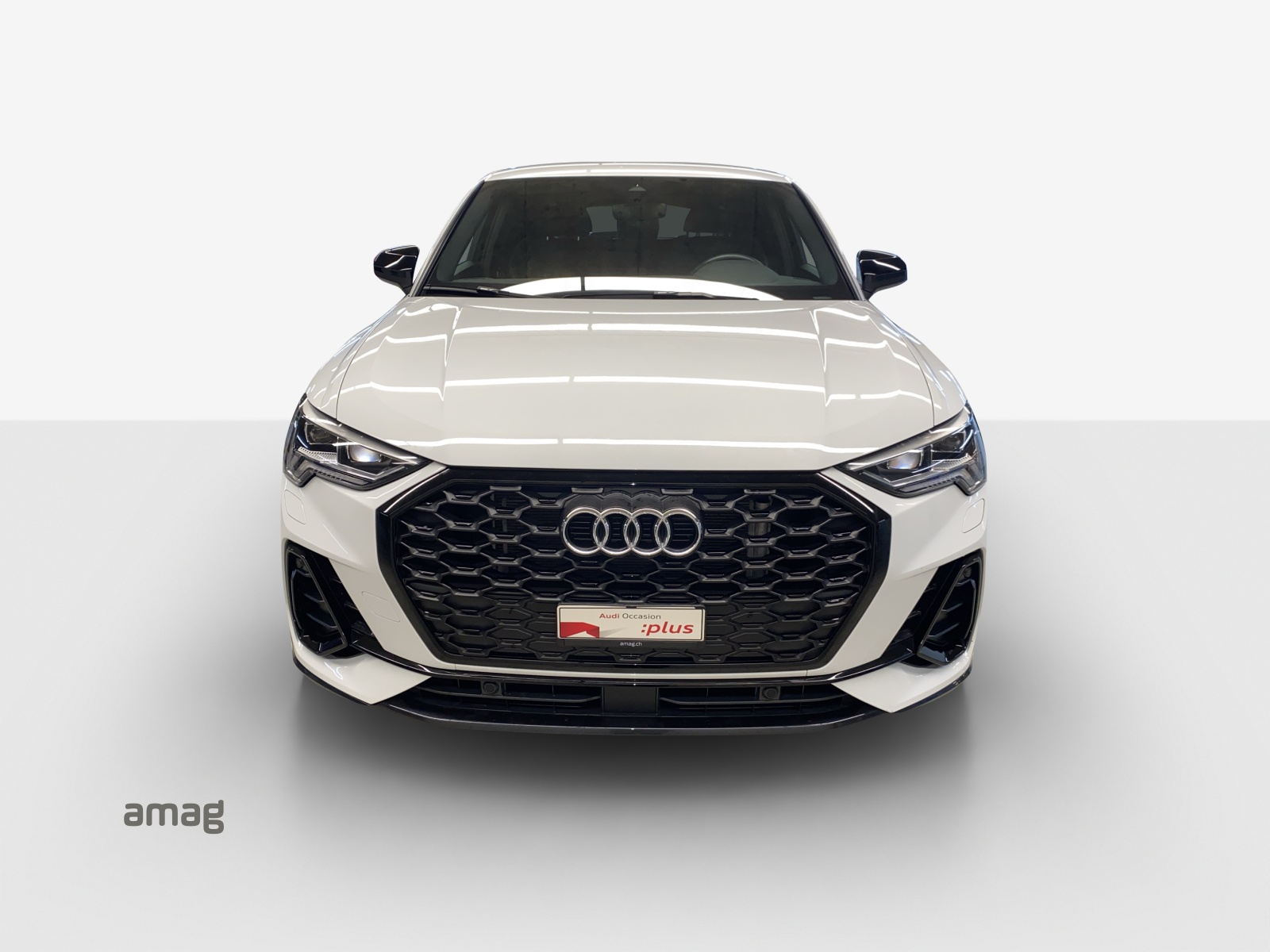 AUDI Q3 Sportback 45 TFSI e S line S-tronic-image-7