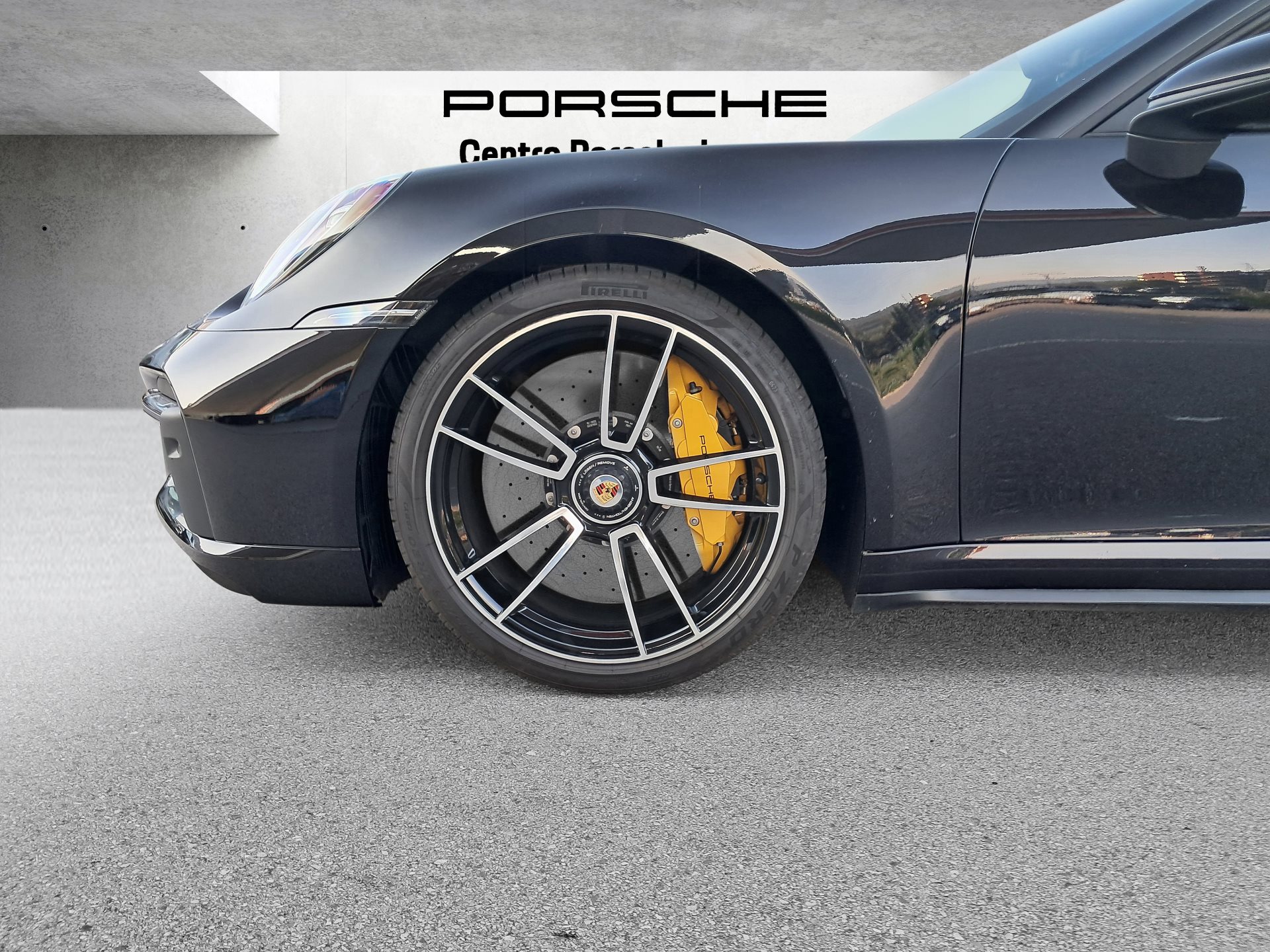 PORSCHE Cayenne E-Hybrid (MY24)-image-2
