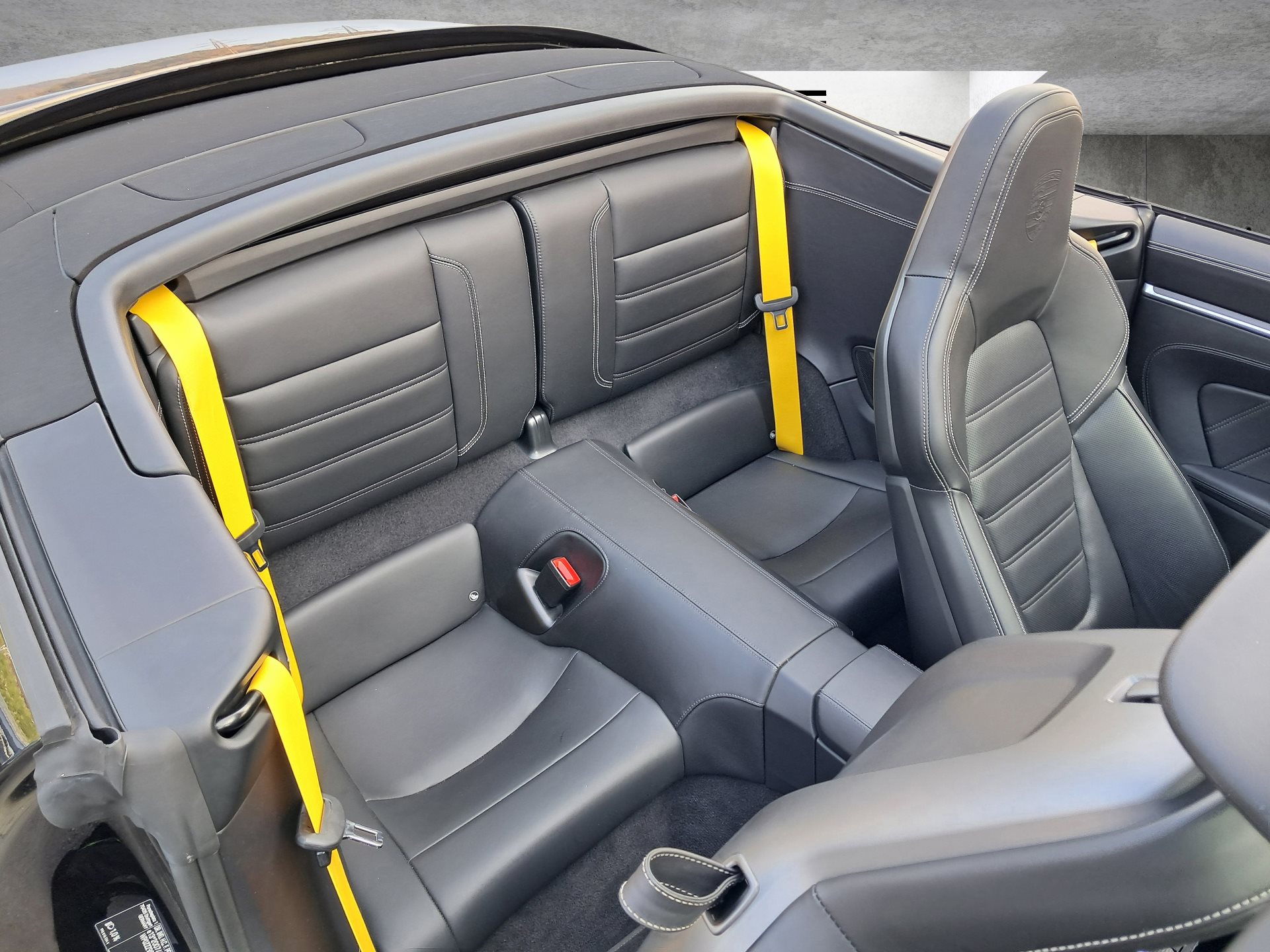 PORSCHE Cayenne E-Hybrid (MY24)-image-28