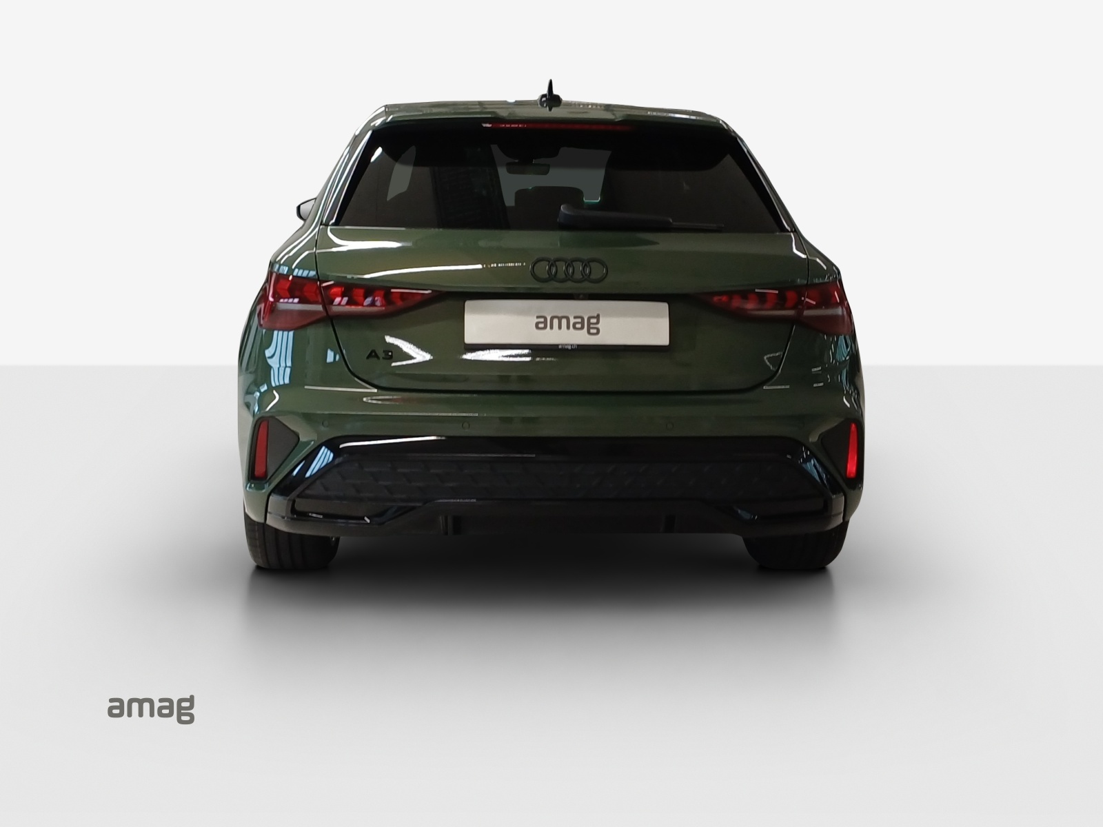 AUDI A3 Sportback TFSI e 200 kW S line Attraction S tronic-showroom-element-3