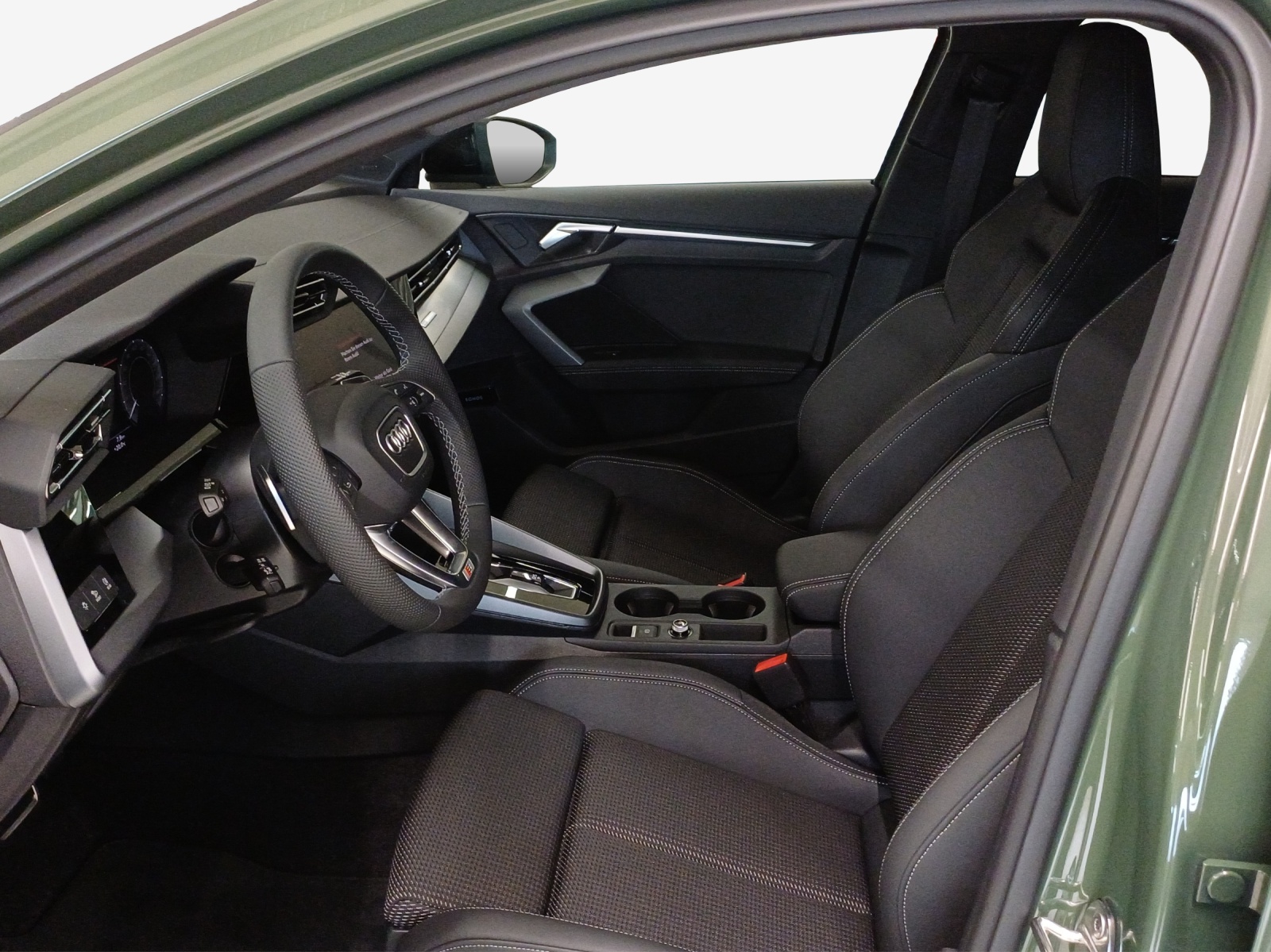 AUDI A3 Sportback TFSI e 200 kW S line Attraction S tronic-image-7