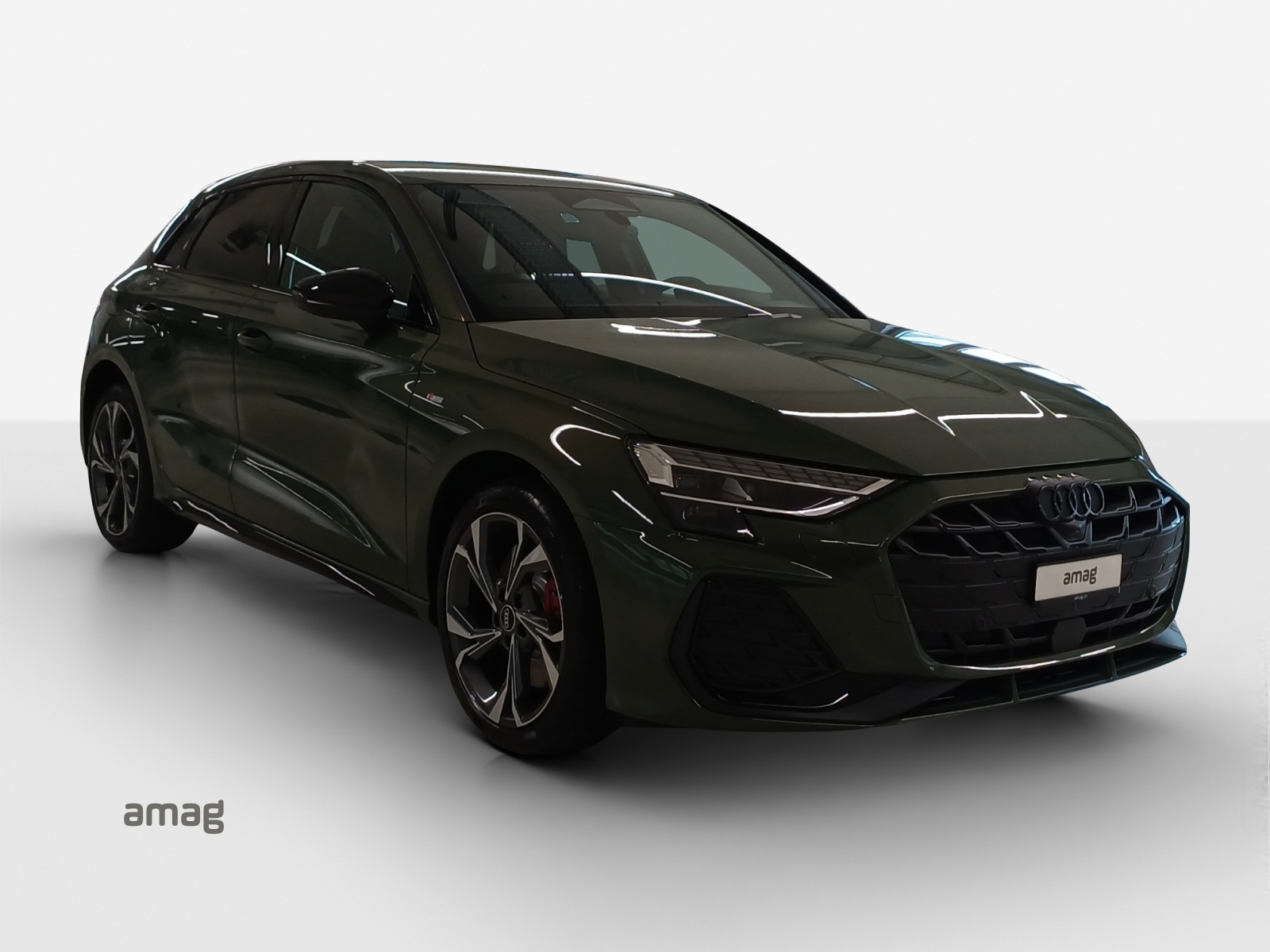 AUDI A3 Sportback TFSI e 200 kW S line Attraction S tronic-image-5