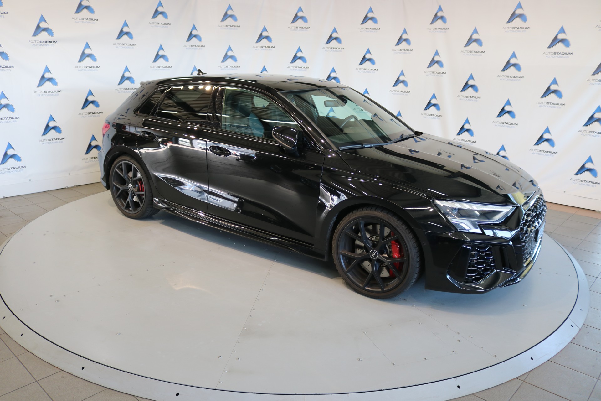 AUDI RS3 Sportback 2.5 TSI quattro S-tronic-image-33