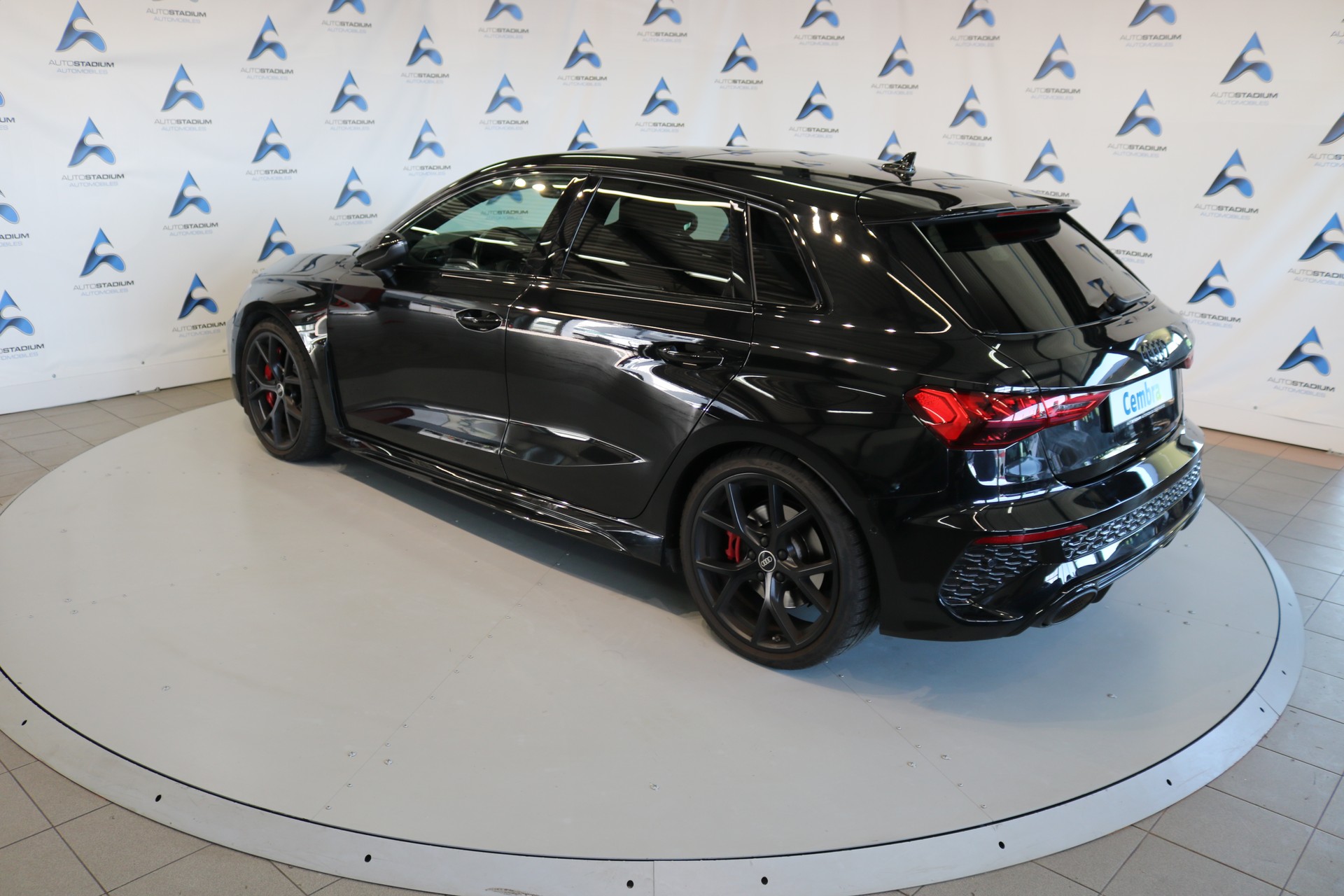 AUDI RS3 Sportback 2.5 TSI quattro S-tronic-image-19