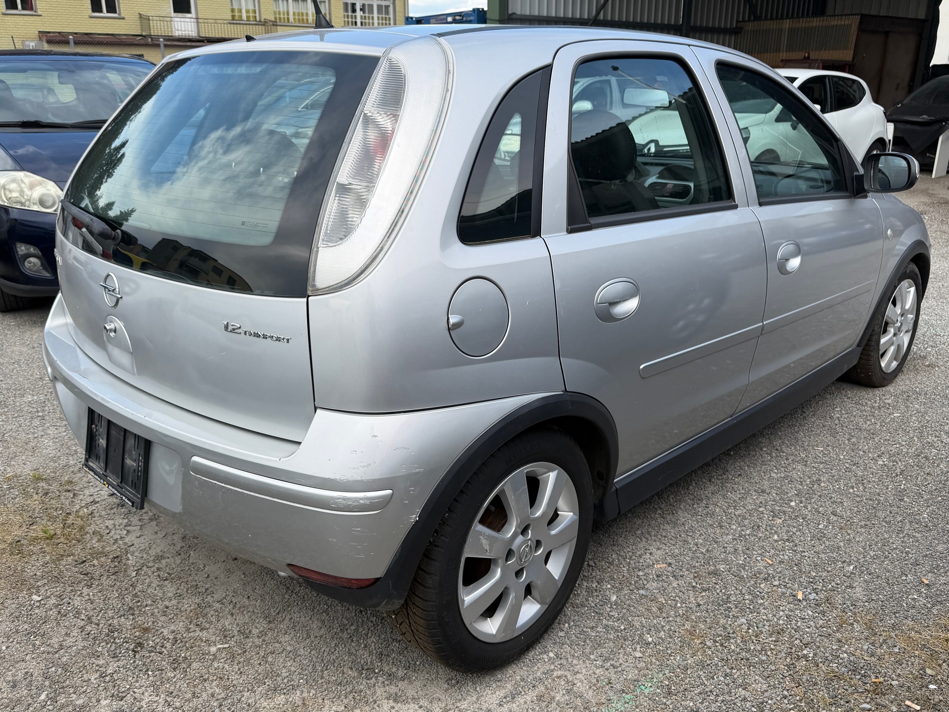 OPEL Corsa 1.2 TP Silverline-image-12