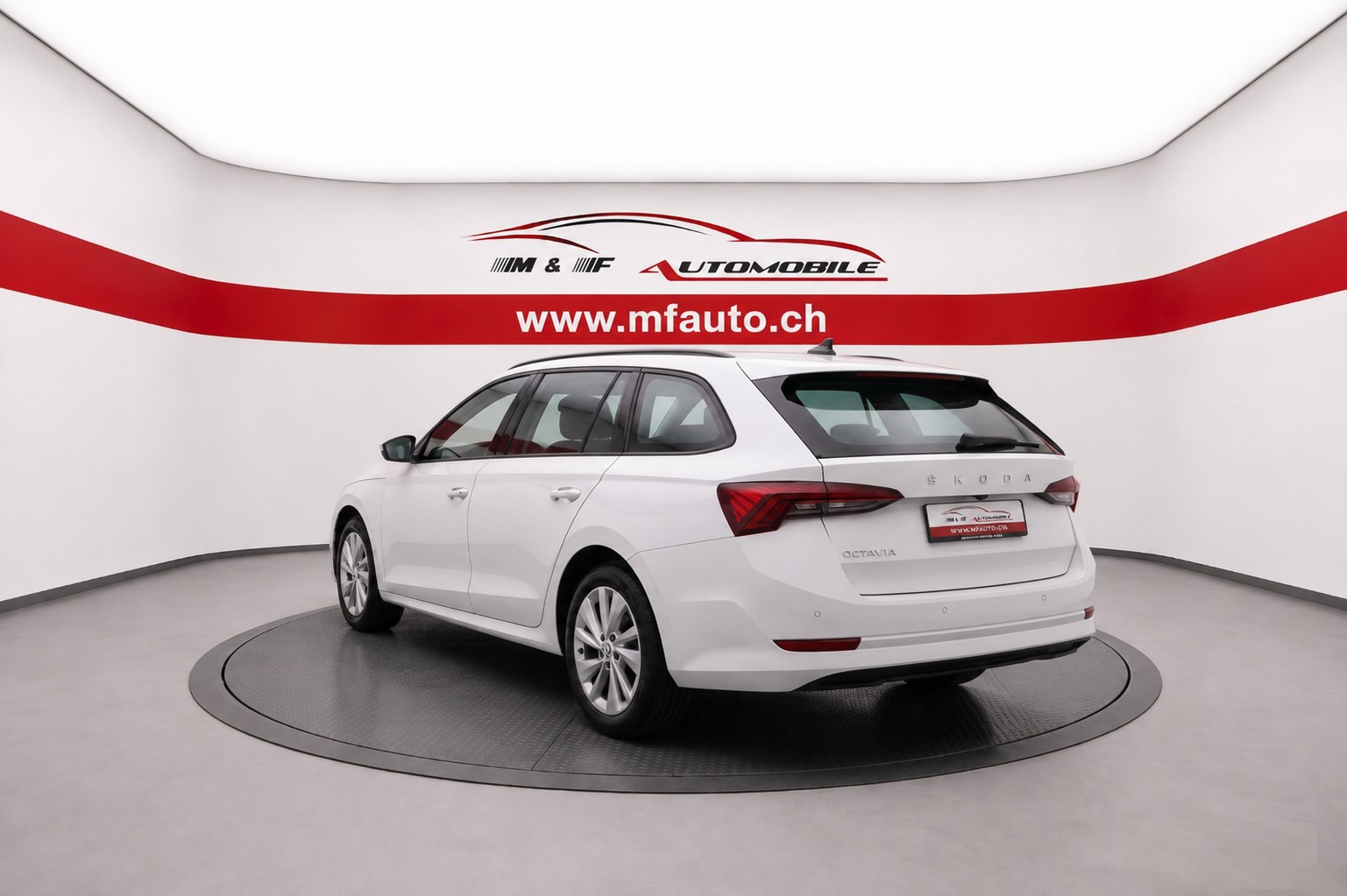 SKODA Octavia Combi 2.0 TDI Ambition DSG-image-4