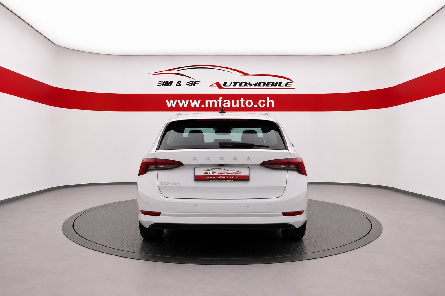 SKODA Octavia Combi 2.0 TDI Ambition DSG-image-5