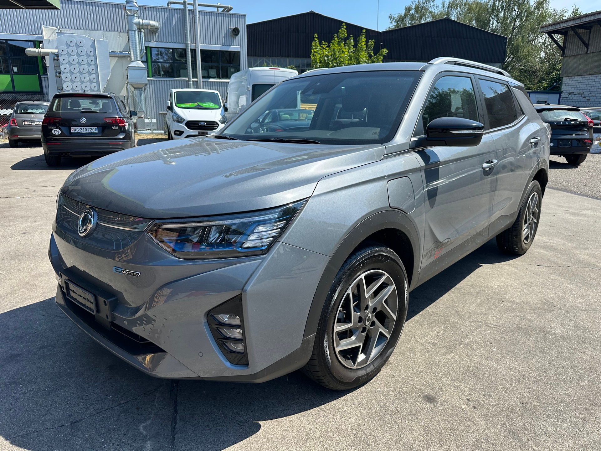KGM-SsangYong Korando eMotion Titanium Plus-image-1