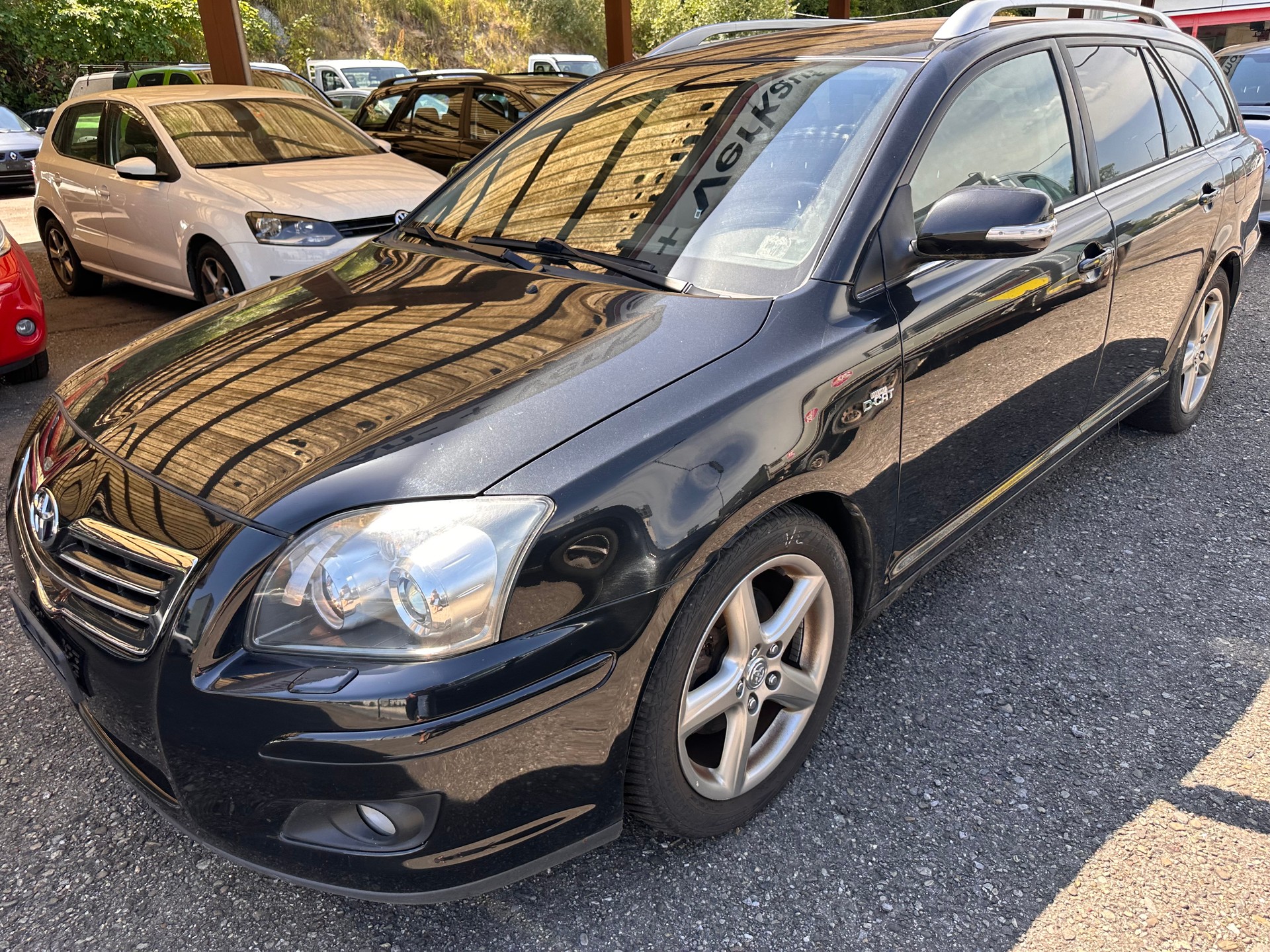 TOYOTA Avensis 2.2D-4 D CleanPower Linea Sol Sportswagon-image-2