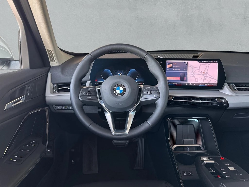 BMW X1 sDrive 18i-image-16