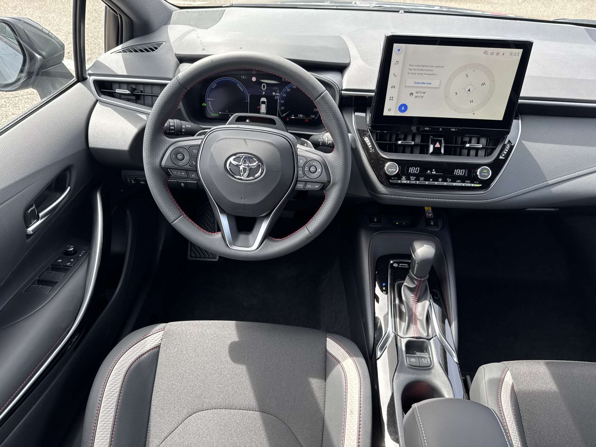 TOYOTA Corolla Touring Sports 2.0 HSD GR Sport e-CVT Automat-image-4