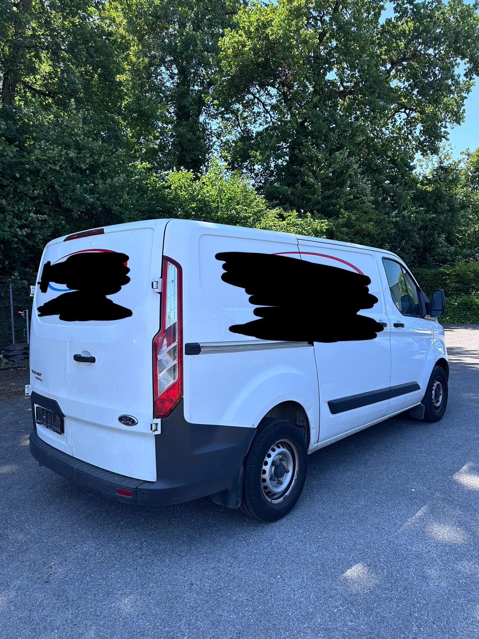 FORD Transit Custom Van 250 L1H1 Startup-image-3