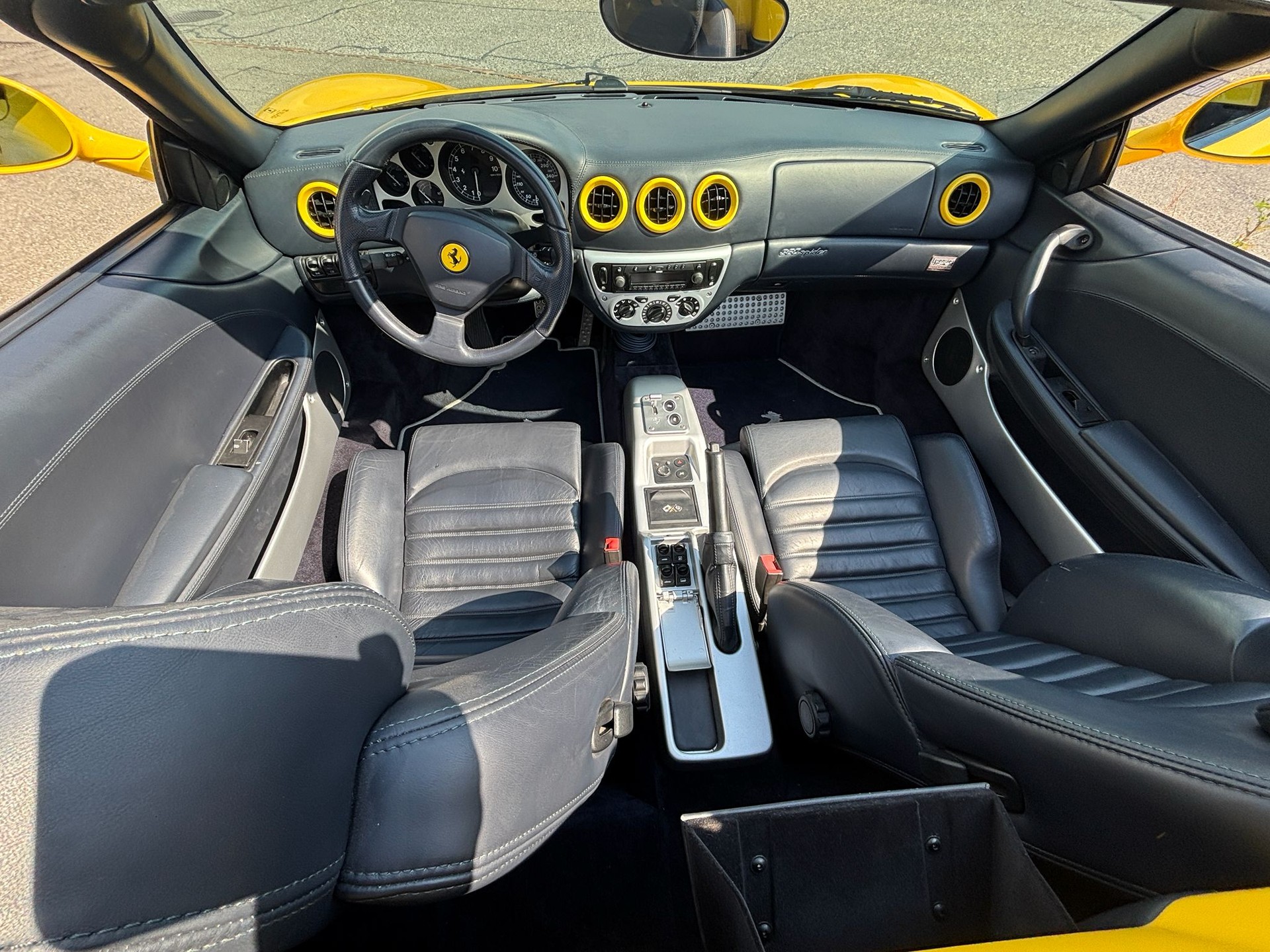FERRARI F360 Spider-image-10