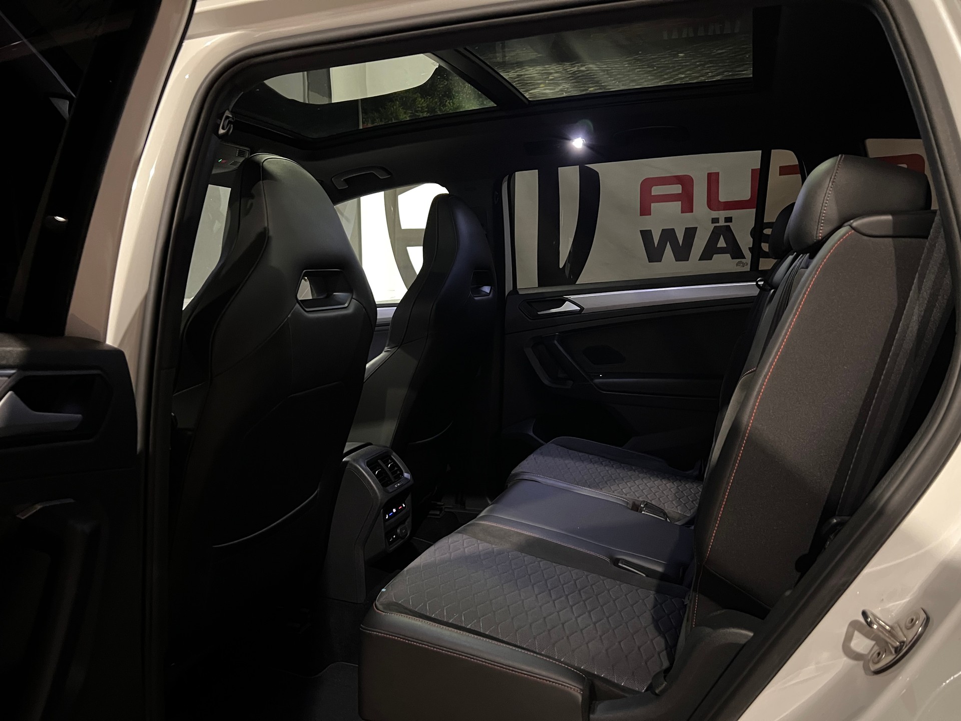 SEAT Tarraco 2.0 TSI 4Drive DSG Swiss FR-image-15