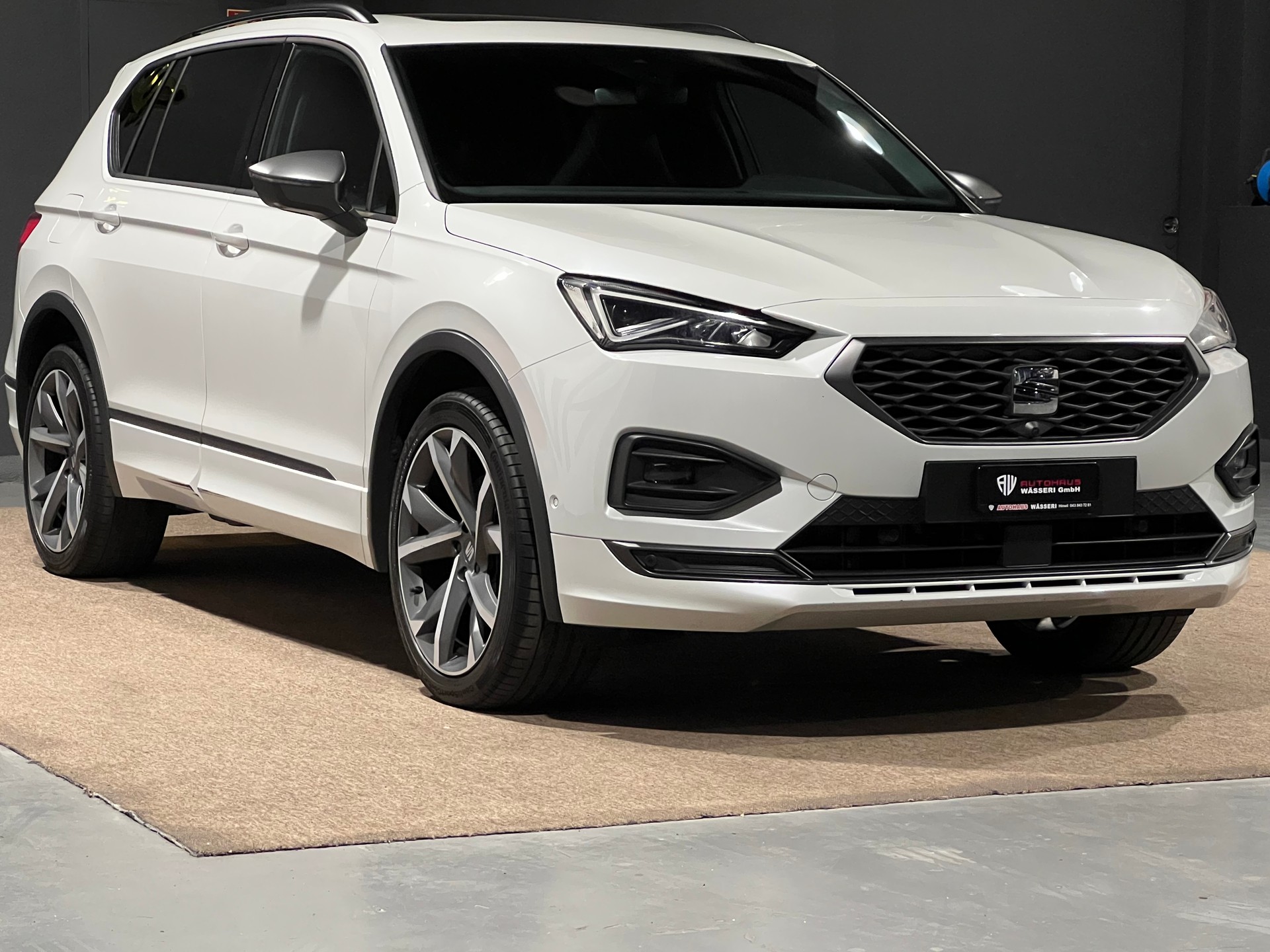 SEAT Tarraco 2.0 TSI 4Drive DSG Swiss FR-image-0