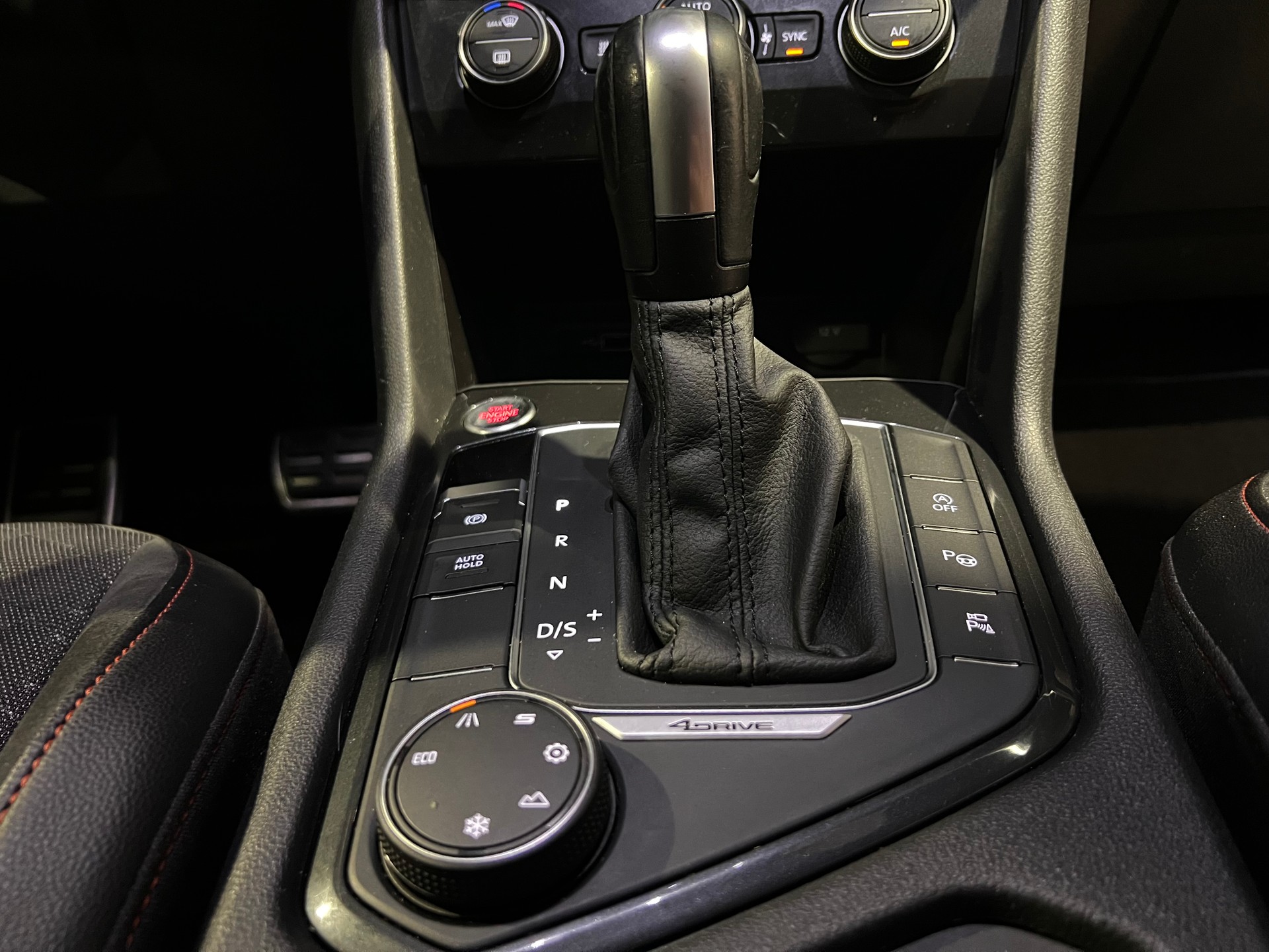 SEAT Tarraco 2.0 TSI 4Drive DSG Swiss FR-image-20