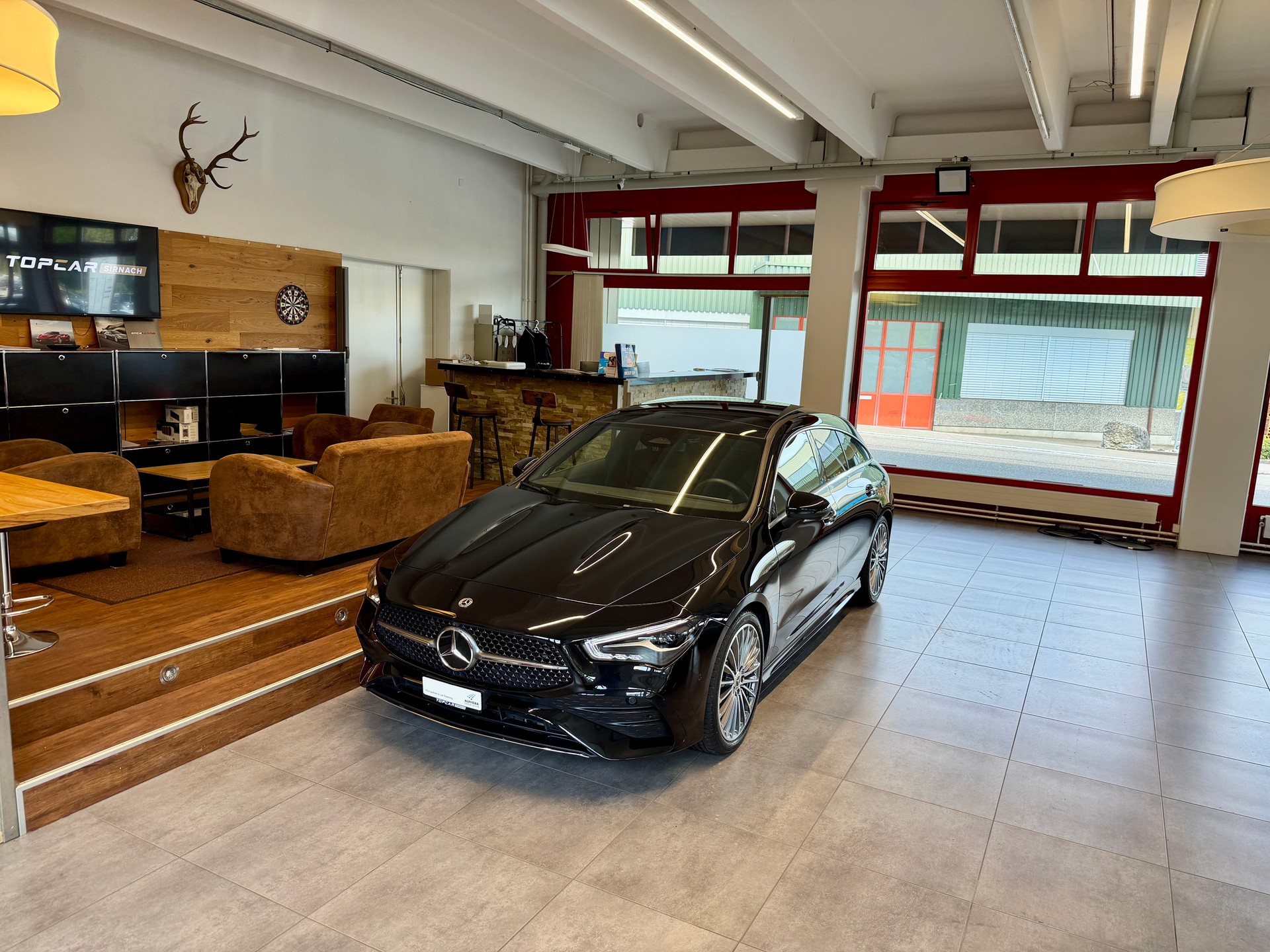 MERCEDES-BENZ CLA Shooting Brake 200 AMG LINE 7G-DCT-image-0