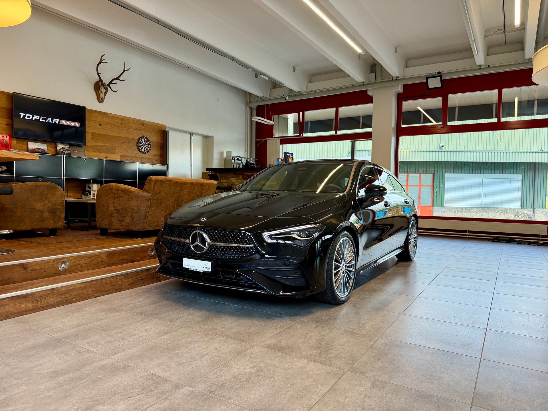 MERCEDES-BENZ CLA Shooting Brake 200 AMG LINE 7G-DCT-image-1