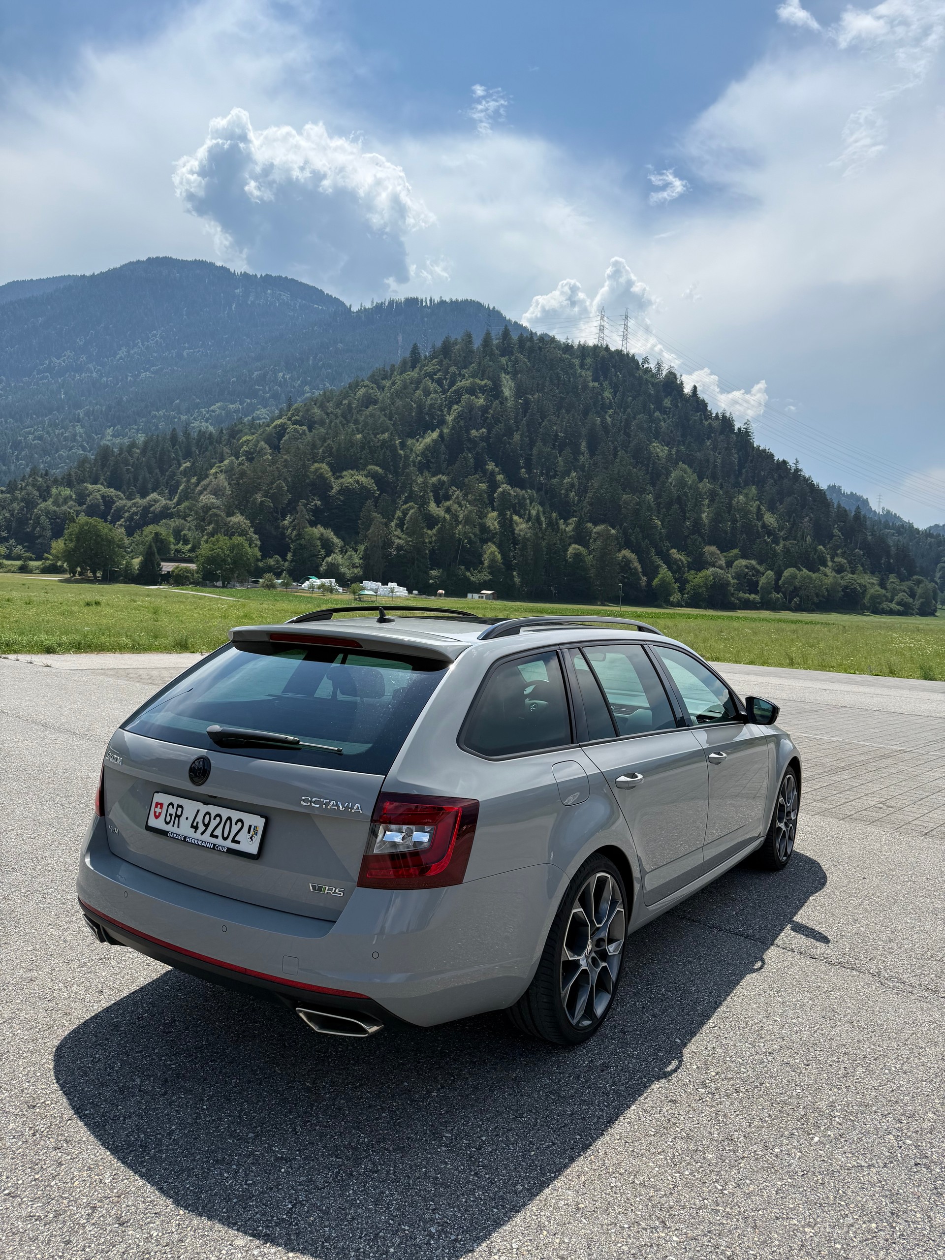 SKODA 2.0 TDI 184 RS 4x4 DSG-image-1