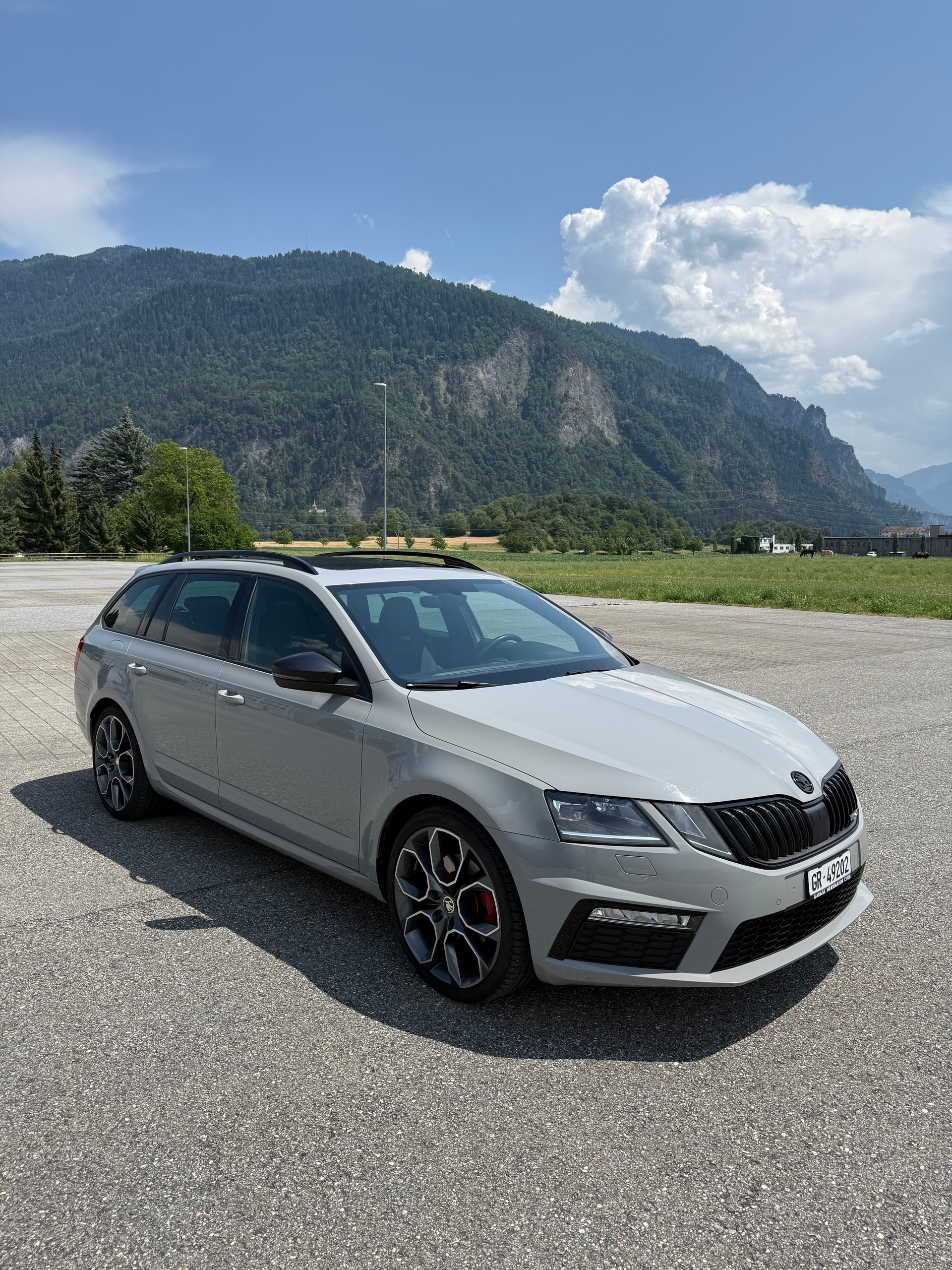 SKODA 2.0 TDI 184 RS 4x4 DSG-image-0