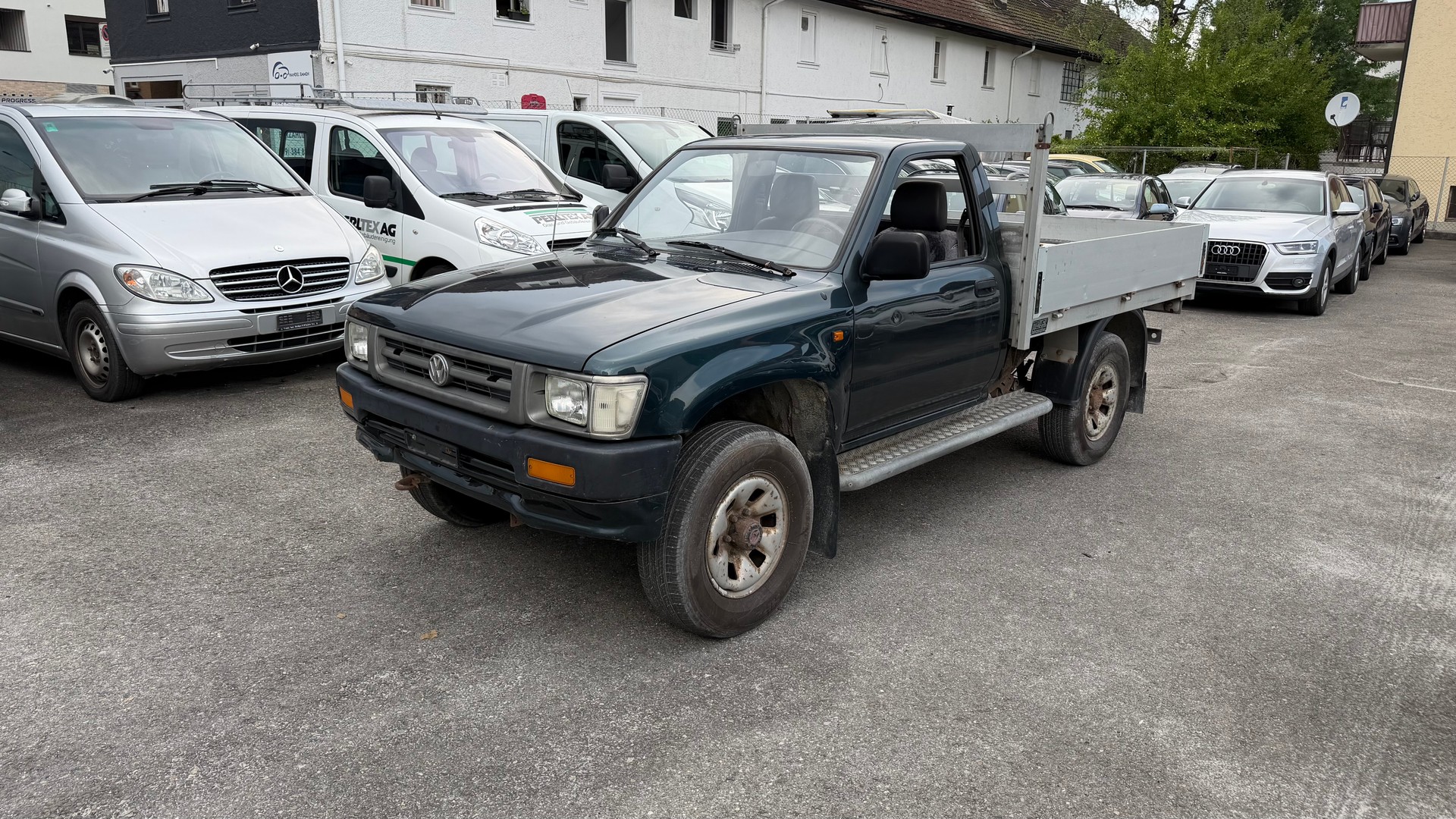 VW Taro 4x4 Normal Cab (CL)-image-0