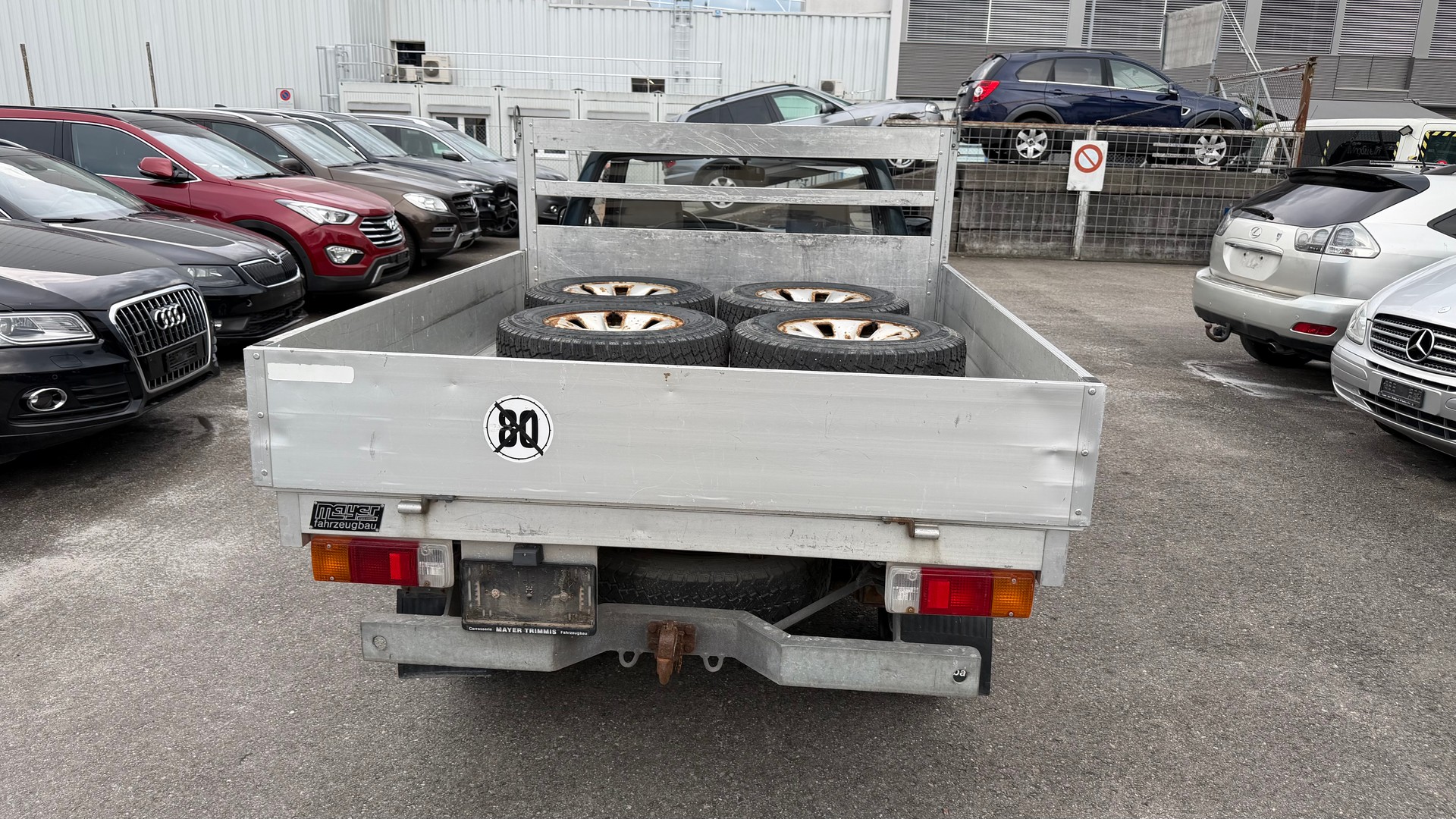 VW Taro 4x4 Normal Cab (CL)-image-4
